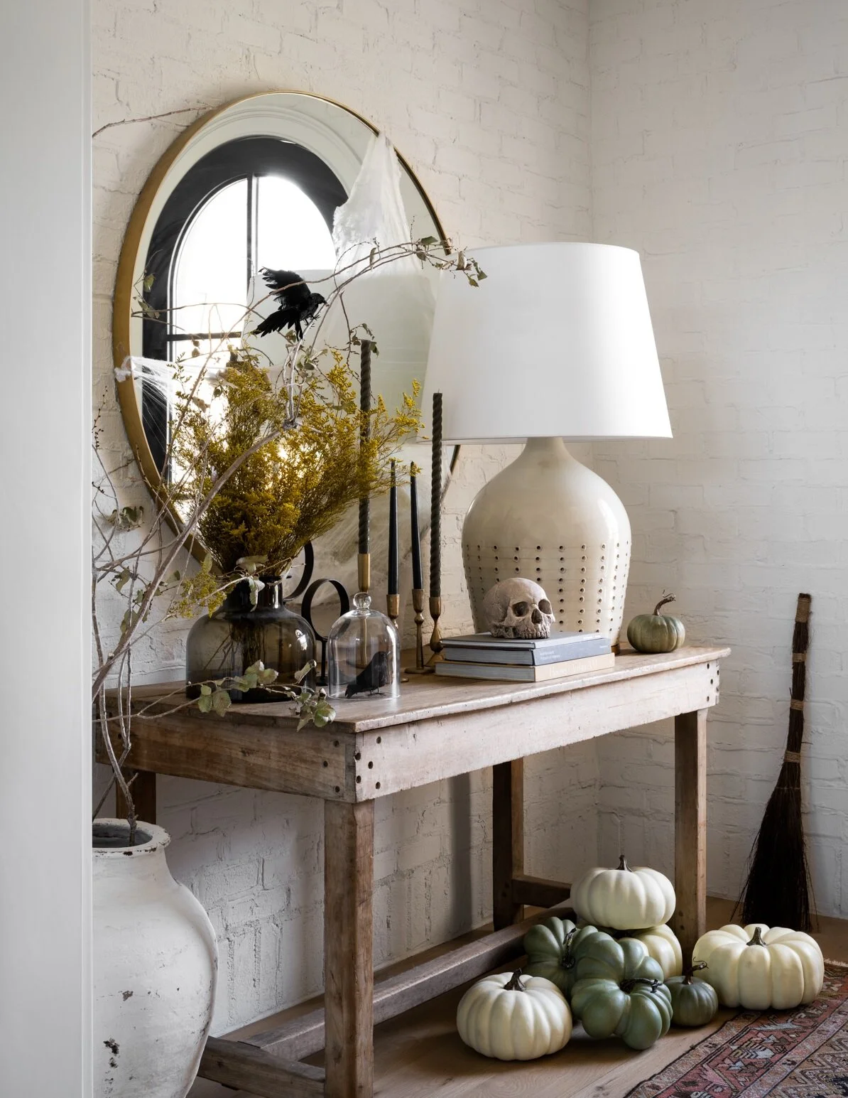 Our Top 5 Chic Halloween Decor Ideas