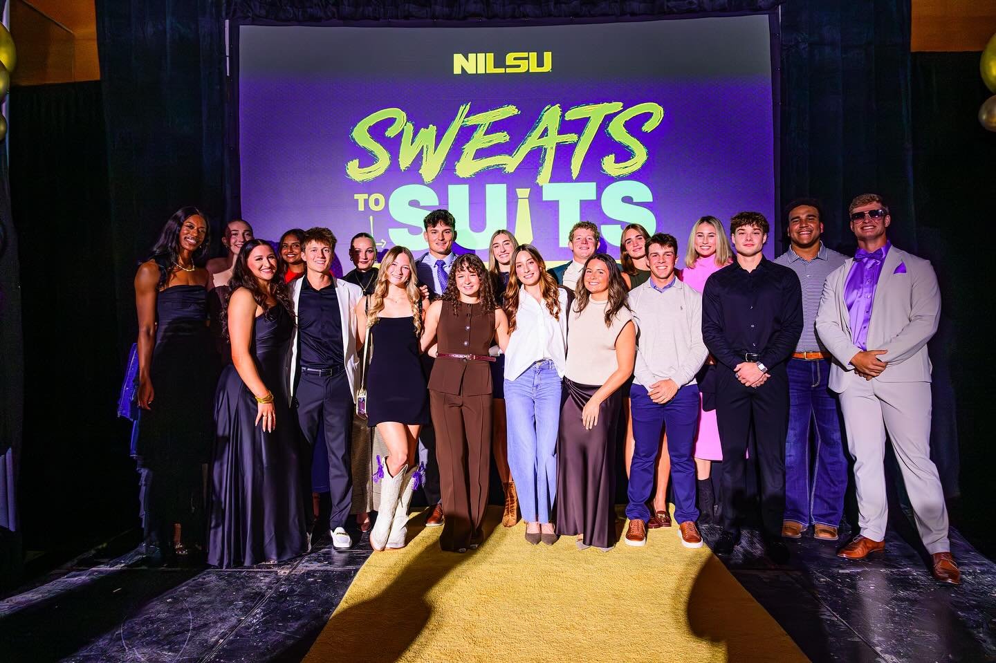 Big shoutout to our SAAC reps for absolutely owning the night at Sweats to Suits β¨!