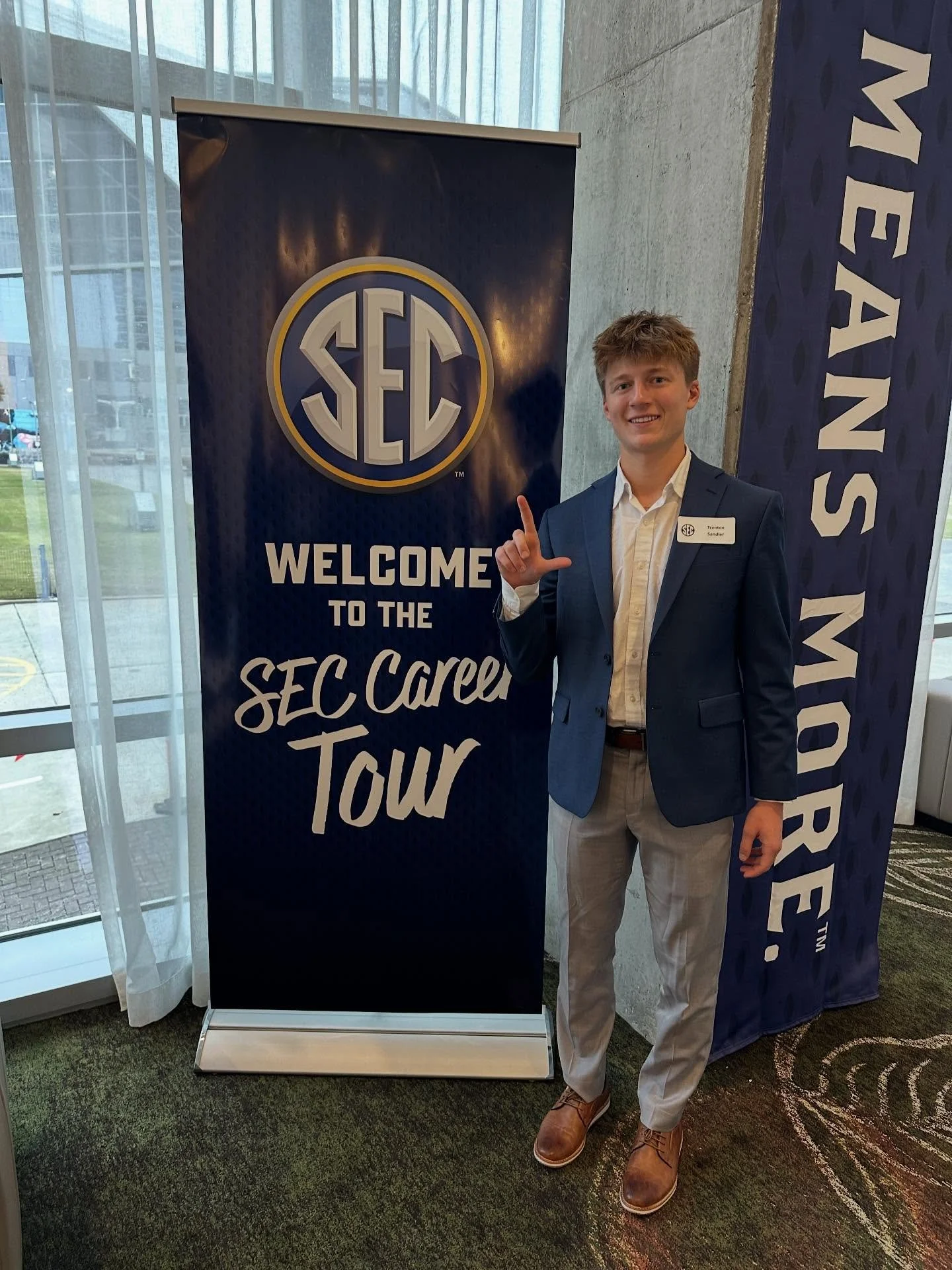 Baton Rouge ✈️ Atlanta 
Trenton Sandler represented LSU at the 2025 SEC Career Tour, connecting with Atlanta&rsquo;s top employers and expanding his professional network. Geaux Tigers!🐯