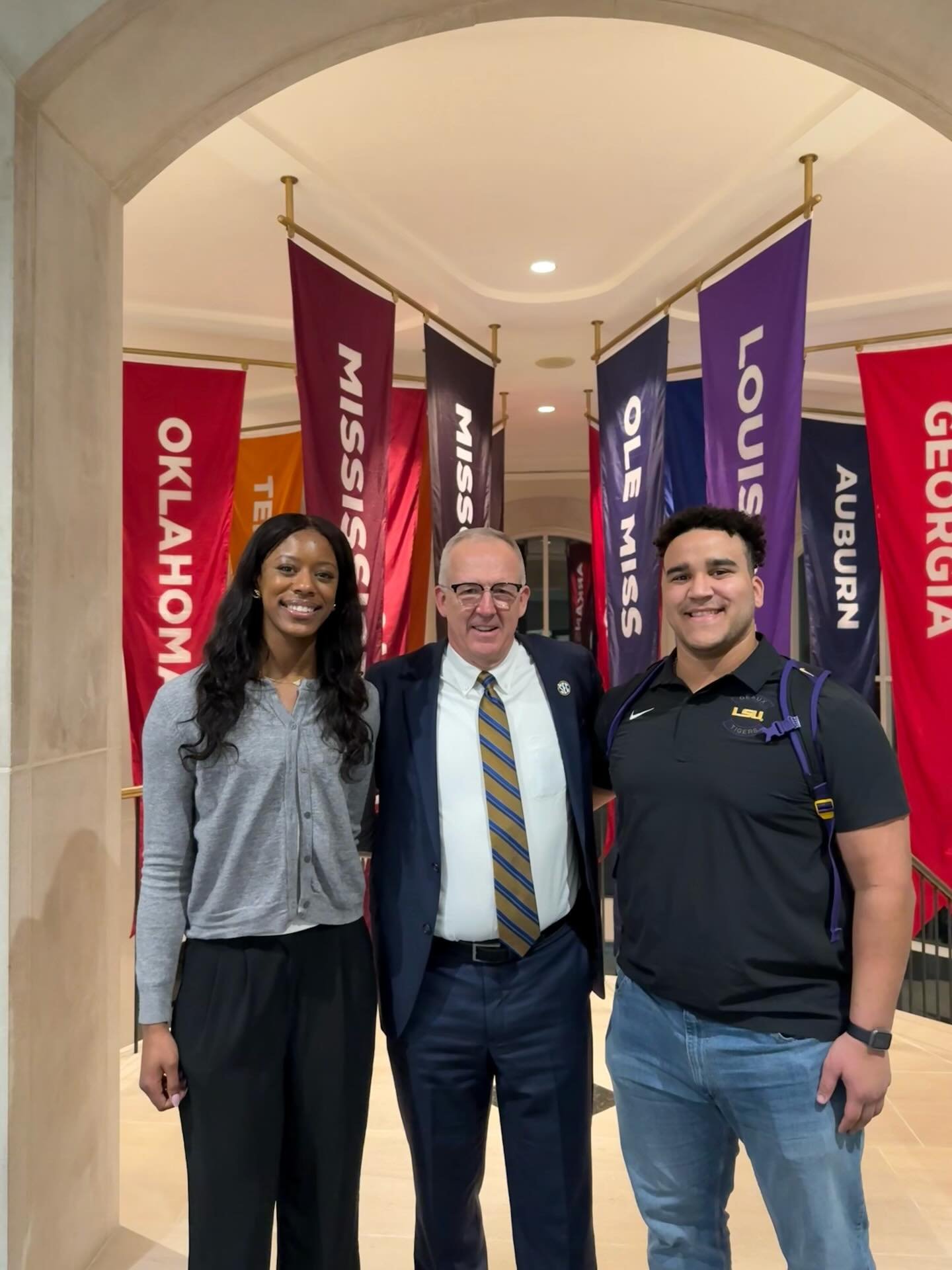 So proud of our SEC Leadership Council reps! 🐯
Angie Lee (Volleyball ) and Braden Augustus (Football ) represented LSU at the SEC SAAC meetings, connecting with student-athletes from across the conference and even meeting with Greg Sankey, SEC Commi