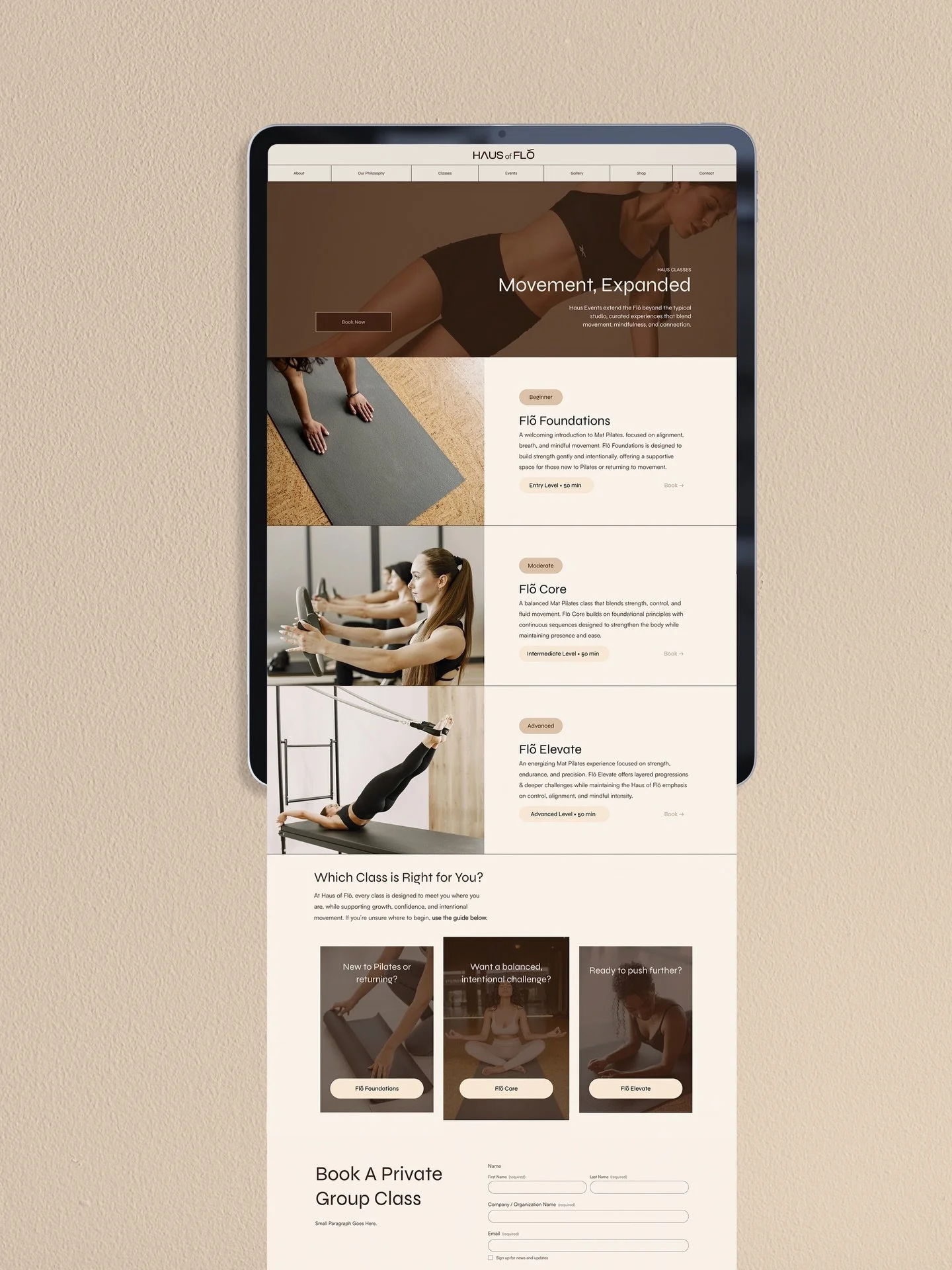 Custom Squarespace Website Design for @hausofflo.studios 🤎🤎🤎