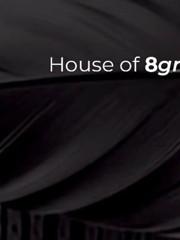 🍇

Metaphors are&hellip;

#houseof8grape #metaphors #bankonit