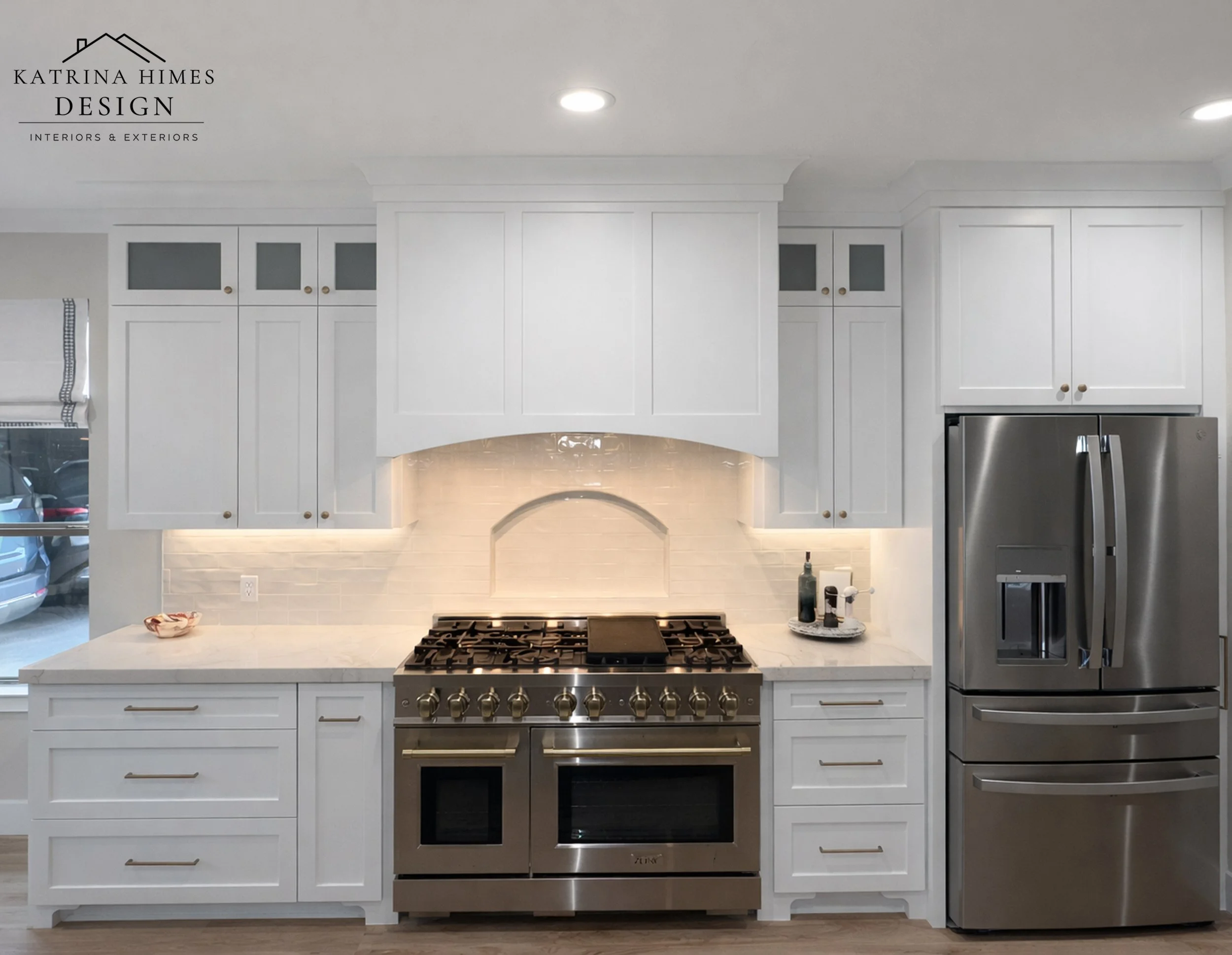 Custom Range Wall with Double Oven & Architectural Hood Detail and Custom Arched Niche Backsplash