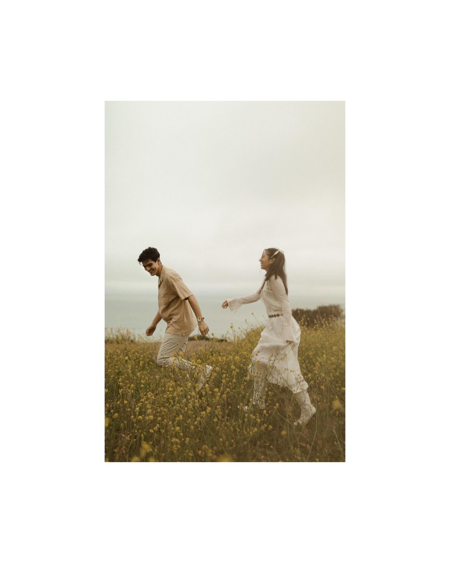 In full bloom 🌼

#dirtybootsandmessyhair #authenticlovemag #loveandwildhearts #wildheartsandsillylaughs #sweetnsaucylove #heylovefeature #wildlovejourney #crazyloveandwildkisses #unscriptedposingapp #couplesphotography #coupleshoot #utahcouplesphoto