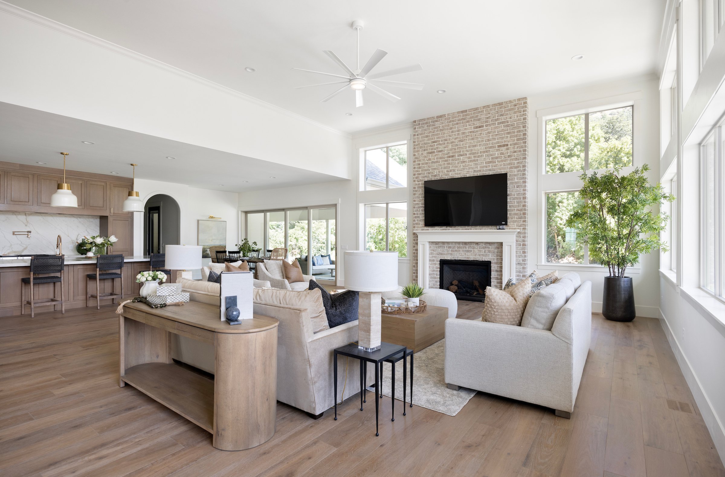 Home Building Photo Gallery — Gordon Milar Construction