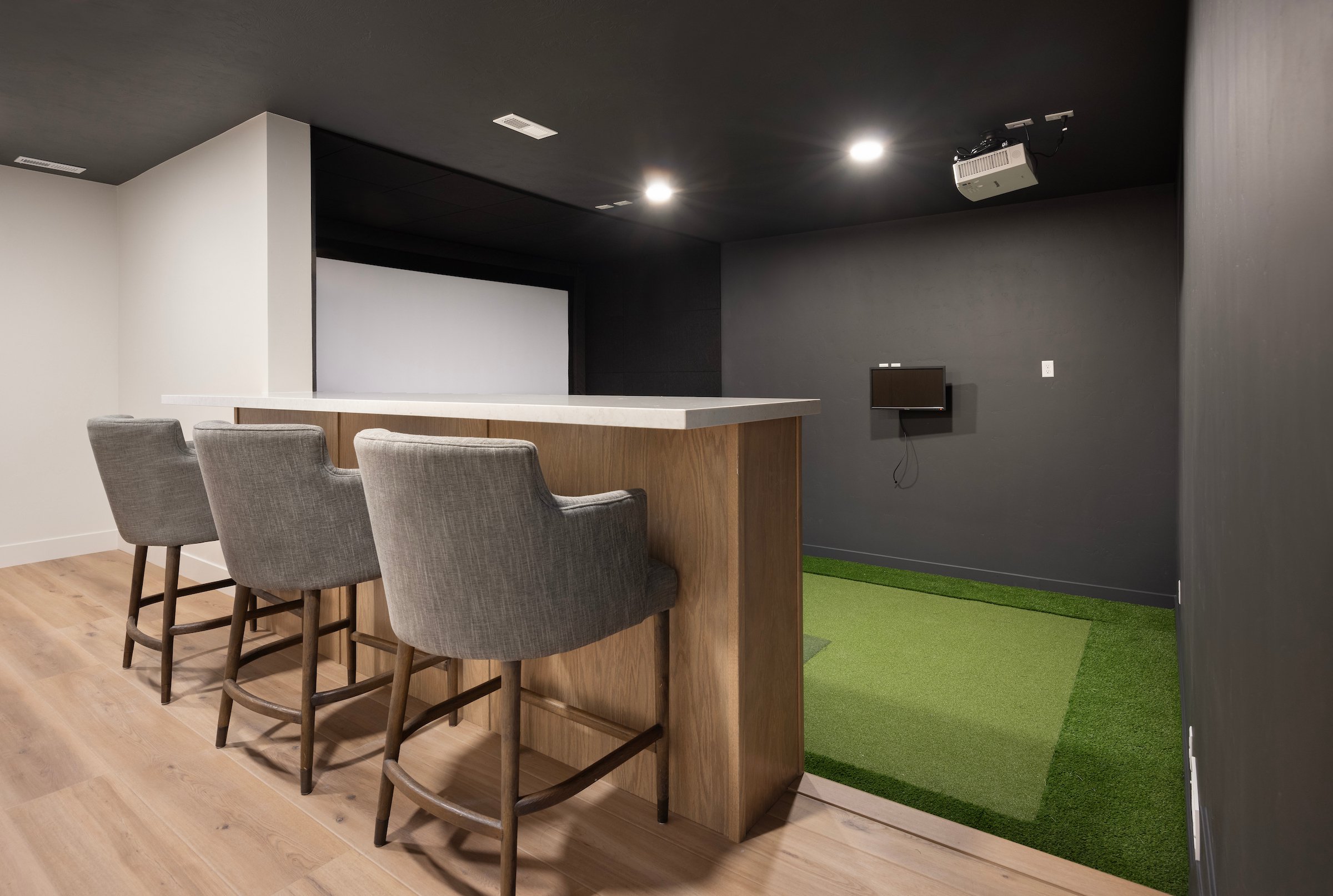 87 RVE- 2504-01 313.jpg