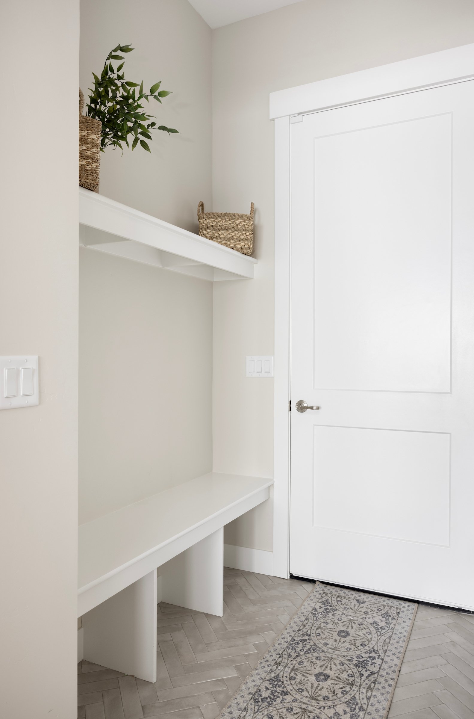 87 RVE- 2504-01 108.jpg