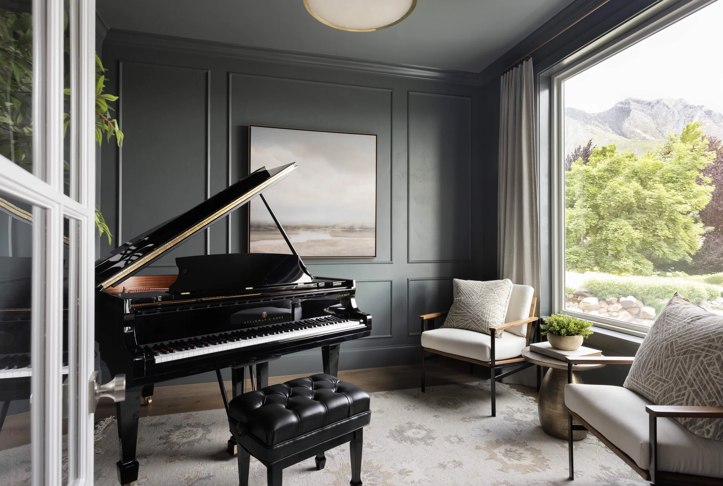 11-alpine-living-room.jpeg