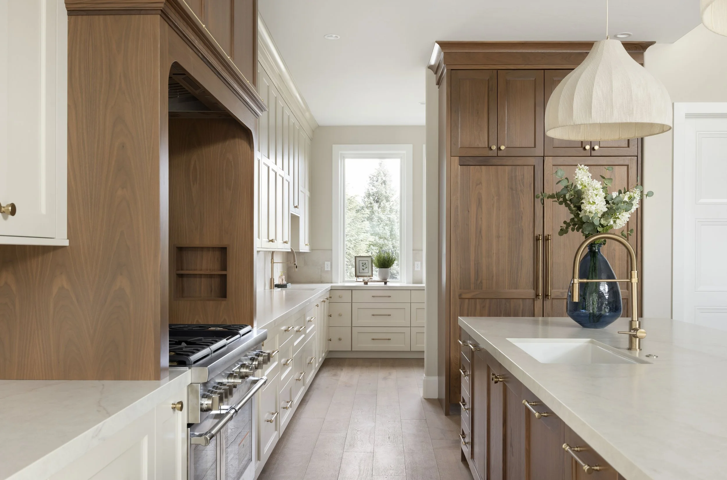 11-alpine-kitchen.jpeg