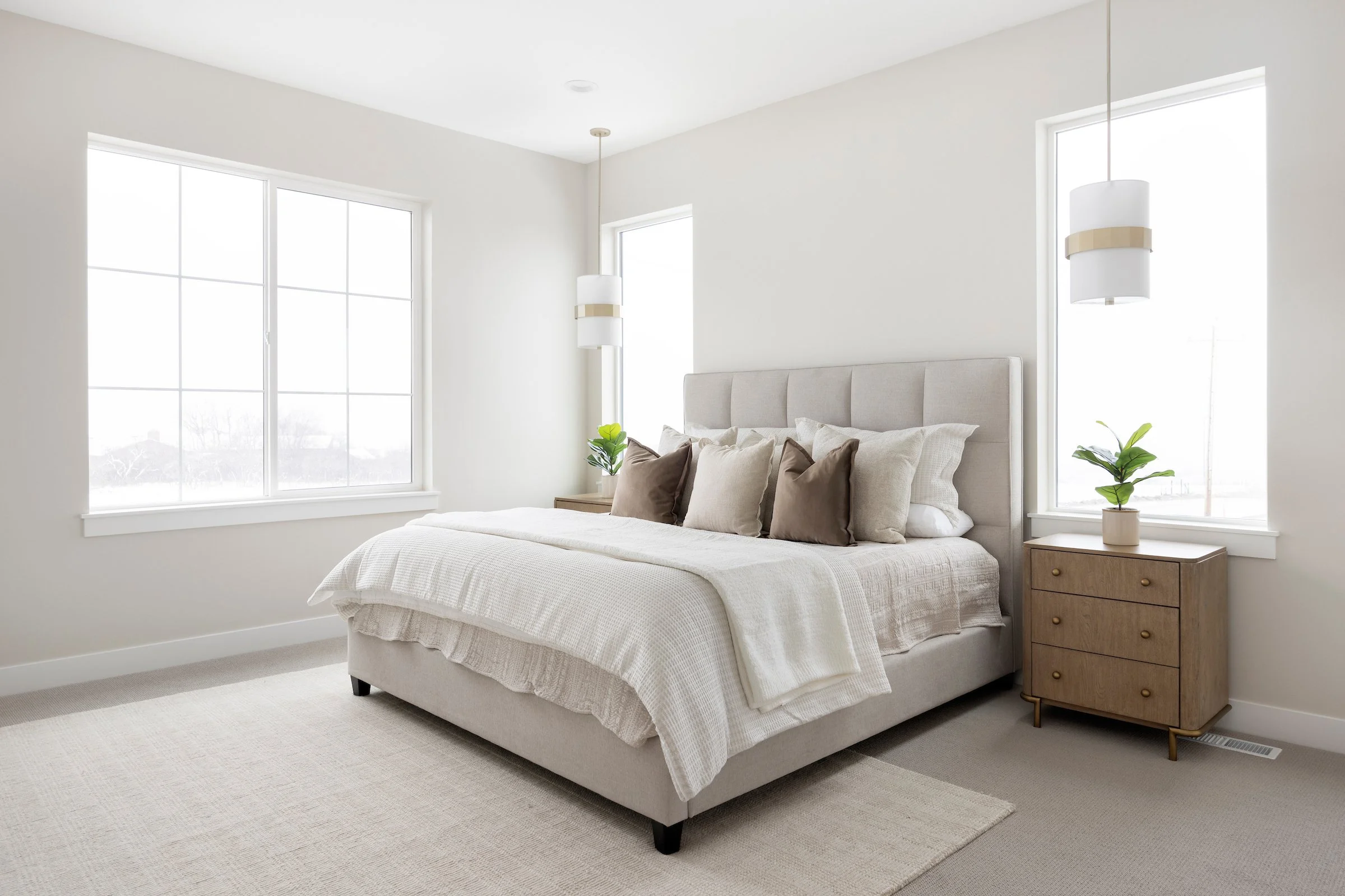 primary suite bedroom