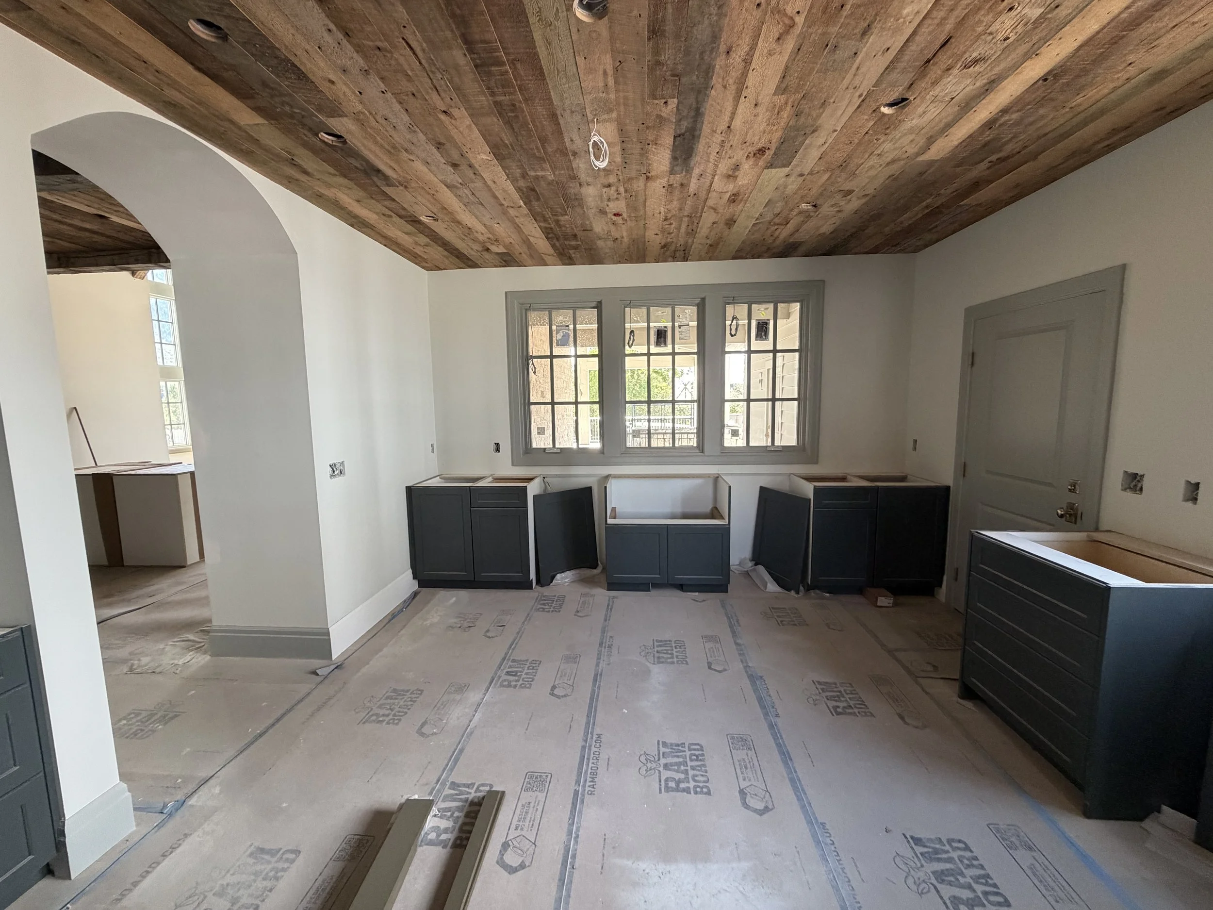 chateau butler's pantry
