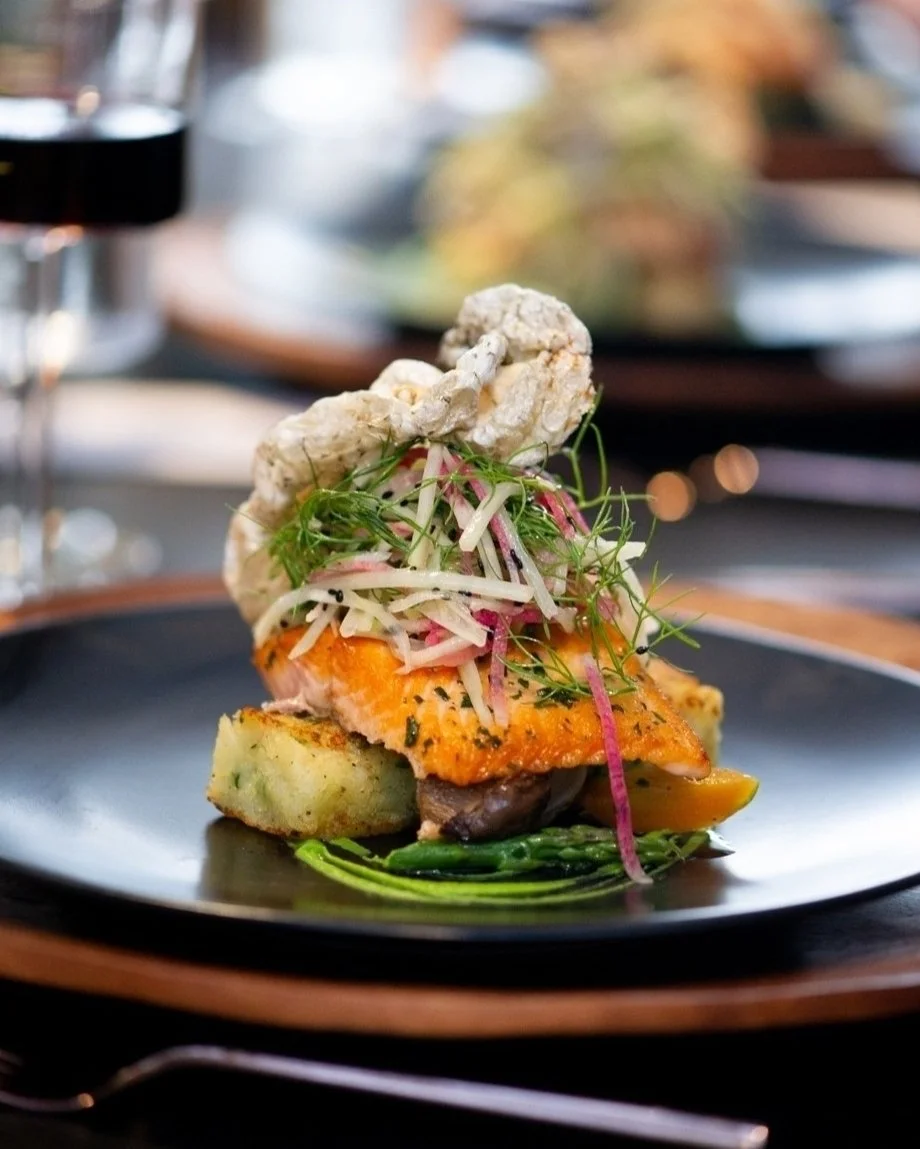 🍽️ Your guests are seated&hellip; now let the culinary magic begin! ✨​​​​​​​​
​​​​​​​​
At Edge Catering, every dish is more than a meal &mdash; it&rsquo;s a masterpiece. Our passionate chefs craft unforgettable fine dining experiences that delight t