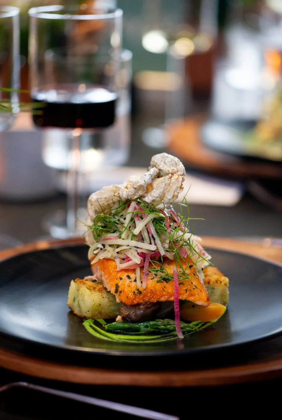 EDGEUCATION: Choosing the Right Service Style:                Pros &amp; Cons Explained