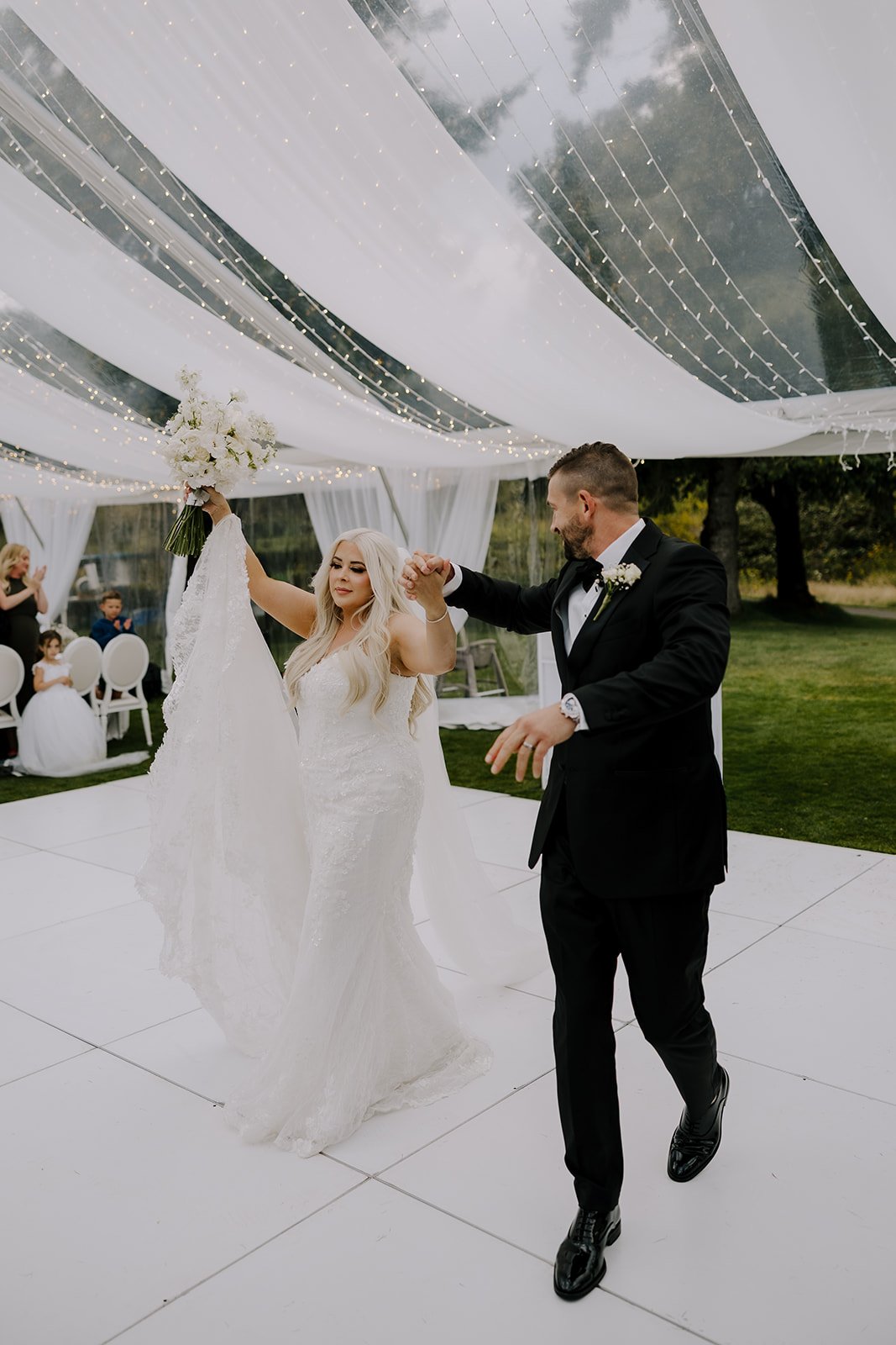 Summer wedding season might be officially winding down&hellip; but around here, we&rsquo;re just getting started. 😉✨

The champagne is still flowing, the menus are still coming together, and we&rsquo;re already dreaming up delicious celebrations for