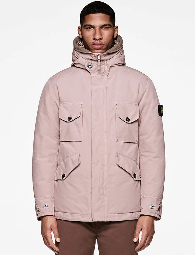 18-Stone-Island-AW_021_022_Icon-Imagery_Desk.jpg