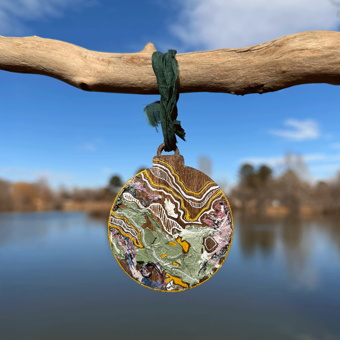 Palette Cleanse Ornament 141