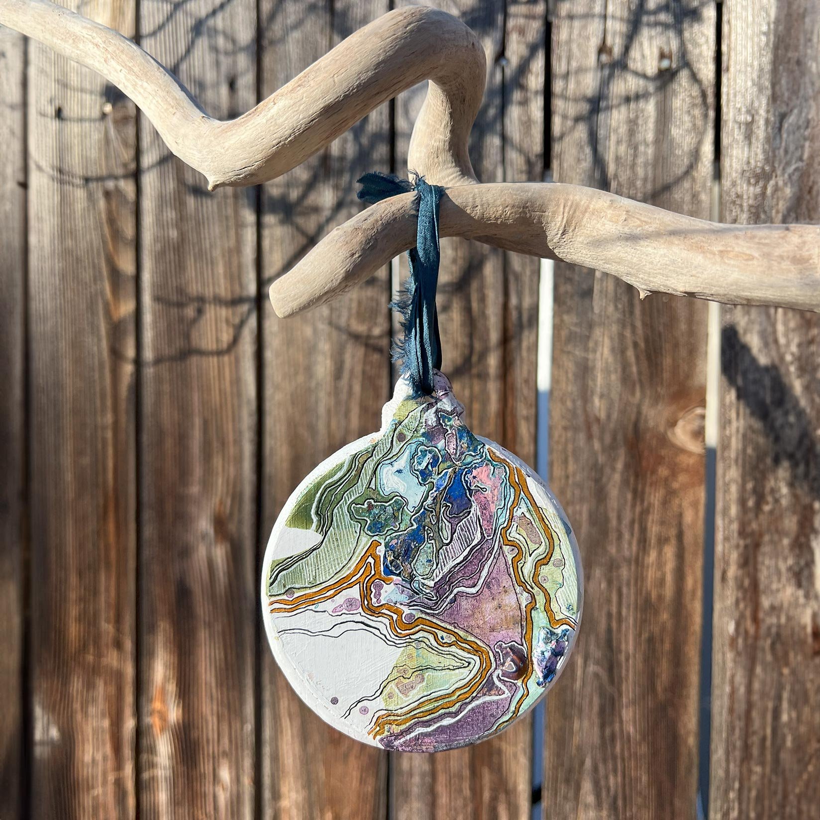 Palette Cleanse Ornament 033