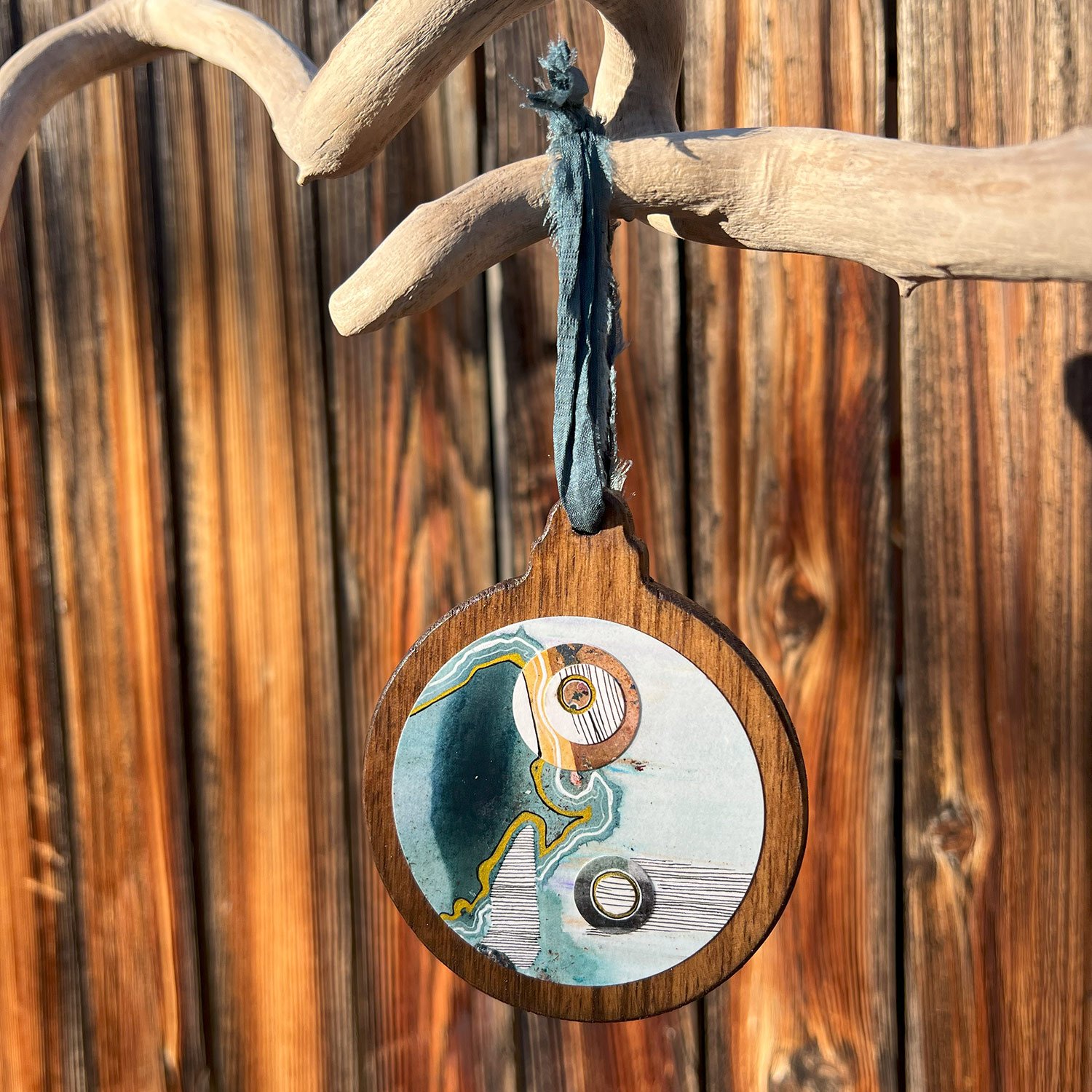 Palette Cleanse Ornament 061