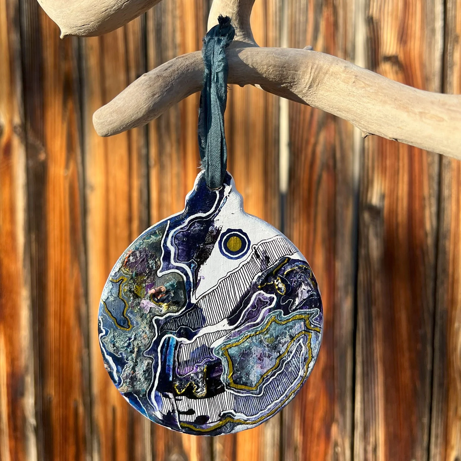 Palette Cleanse Ornament 071