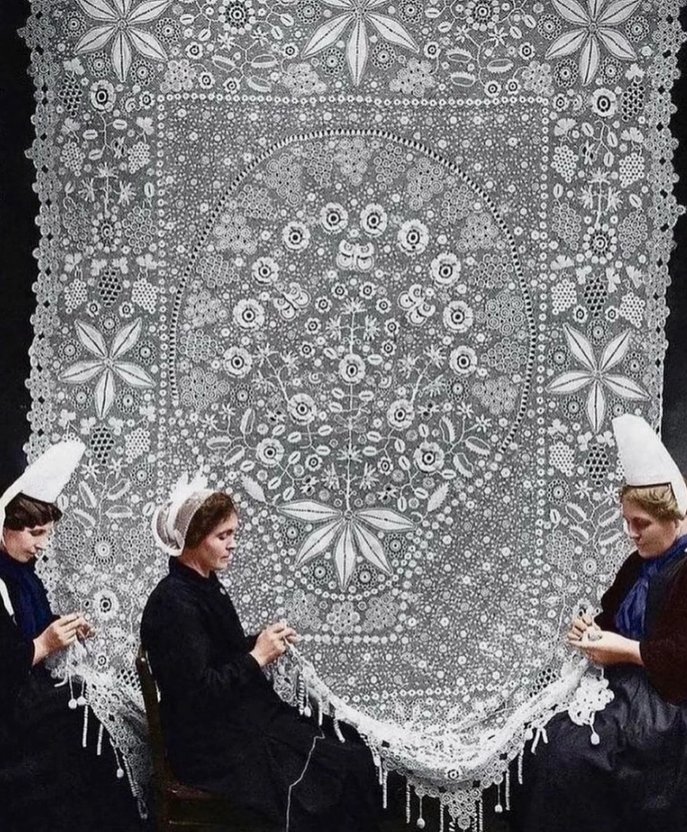 Superb image celebrating the exquisite craftsmanship of lacemakers in Brittany, early 1920&rsquo;s (recoloured)
RG @prior 

#lace #antiquelace #lacemakers #laceinspiration #lacedesign #brittanylace #lacepattern #antiquetextiles #lacemaking #textilear