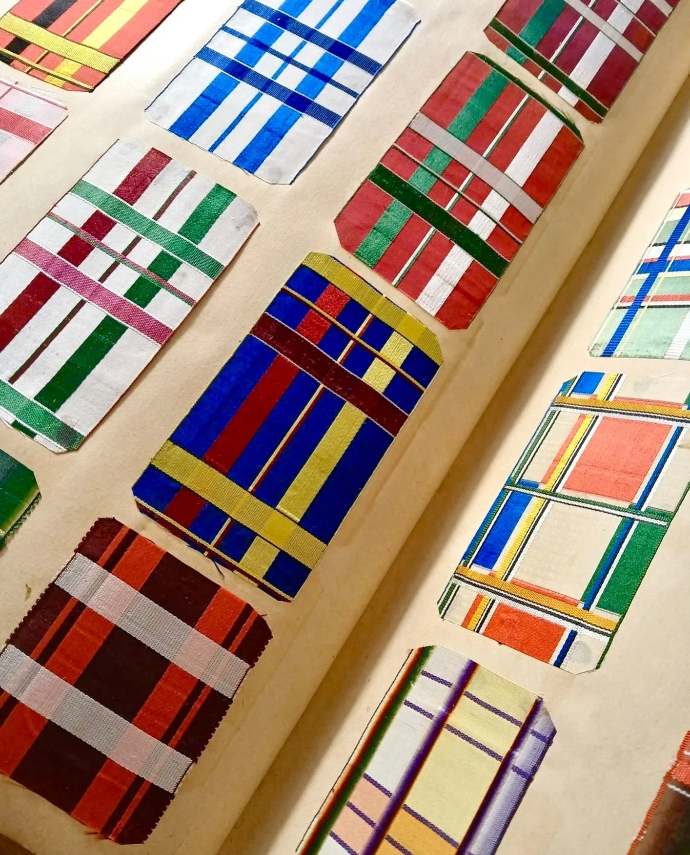 Looking forward to showing colourful vintage striped, checked, floral &amp; geometric textile designs from my archive at the London Textile Fair.

The London Textile Fair
STAND U7 
Print Design &amp; Archive

Tuesday 13th &amp; Wednesday 14th January