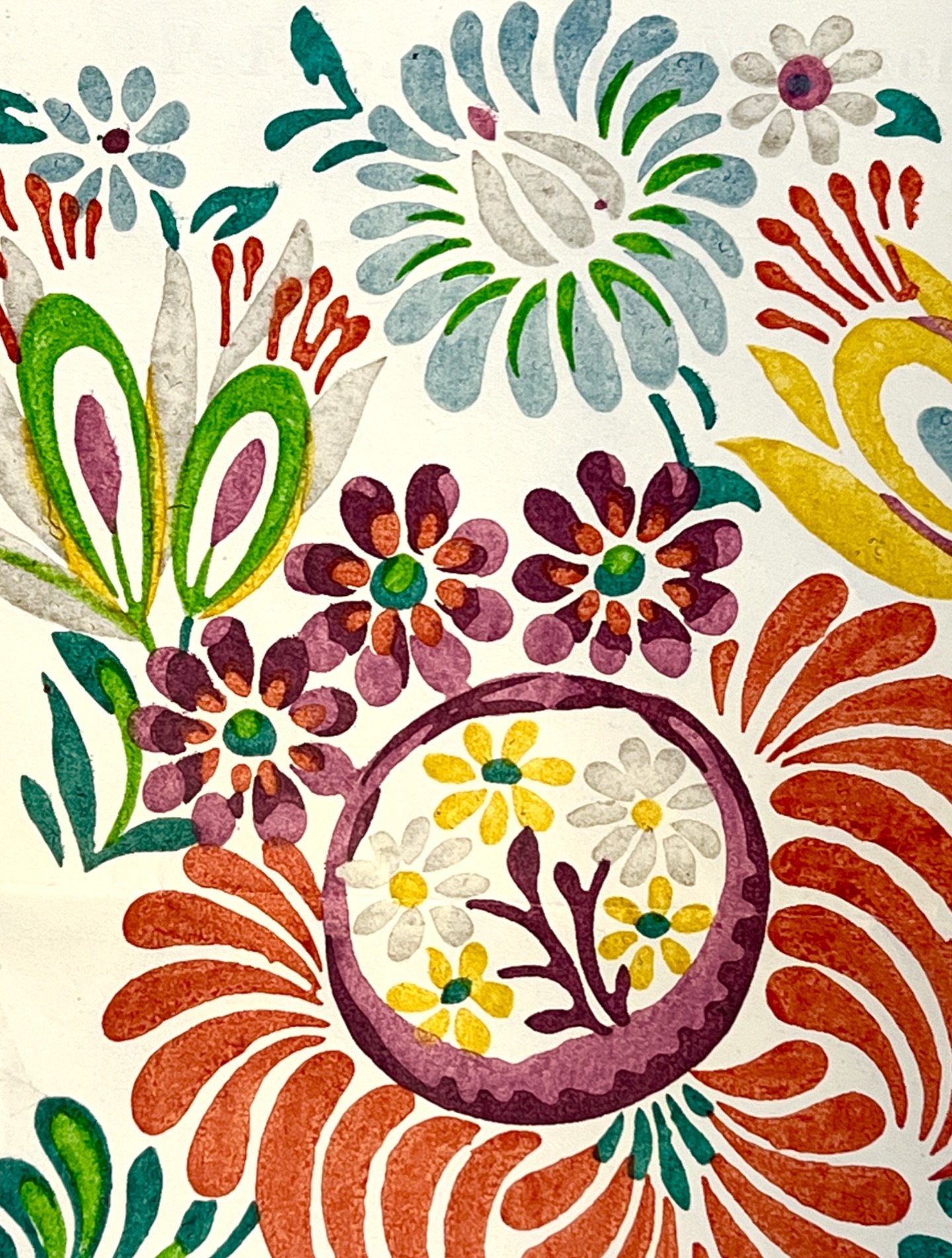 Detail of an antique French floral printed textile design on paper, 1924.
Interestingly it seems more Eastern European in style than French. 

#antiquetextiledesign #textilearchive #antiquefrenchtextile #printedfloralpatterns #sophieroet