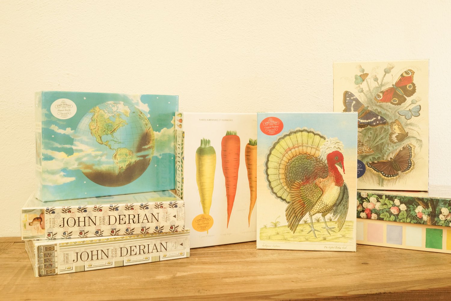 John Derian Paper Goods: In the Garden Sticker Book. Nataraj Books