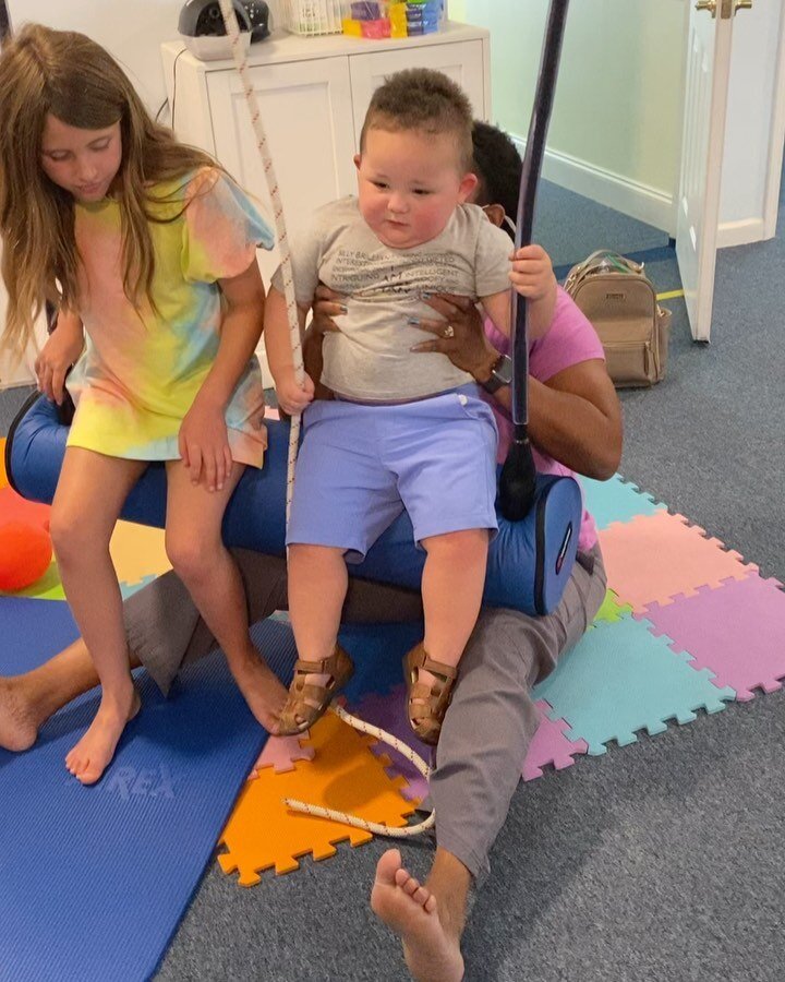 ACTS Therapy would like to thank Austyn Claire Wynn, 8 year old sister to Dax.
April was Autism Awareness Month🧩
and Austyn Claire wanted to raise money to help other children, like her brother, who are diagnosed with Autism. She donated money