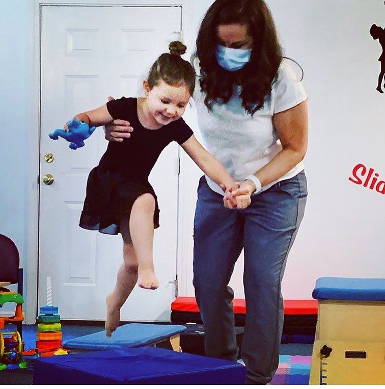 Heading into the end of the week like👆🏼
•••
@actstherapy @bridge719
📸 @sweetpies_terri
•••
www.actstherapysouthside.com
•••
#ACTSTherapy #ACTSTherapySouthside #LoveWhatYouDo #LoveWhoYouWorkWith #Rehab