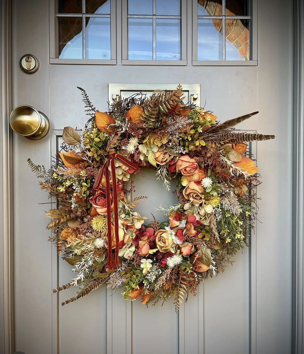 Get ready for outdoor holiday décor