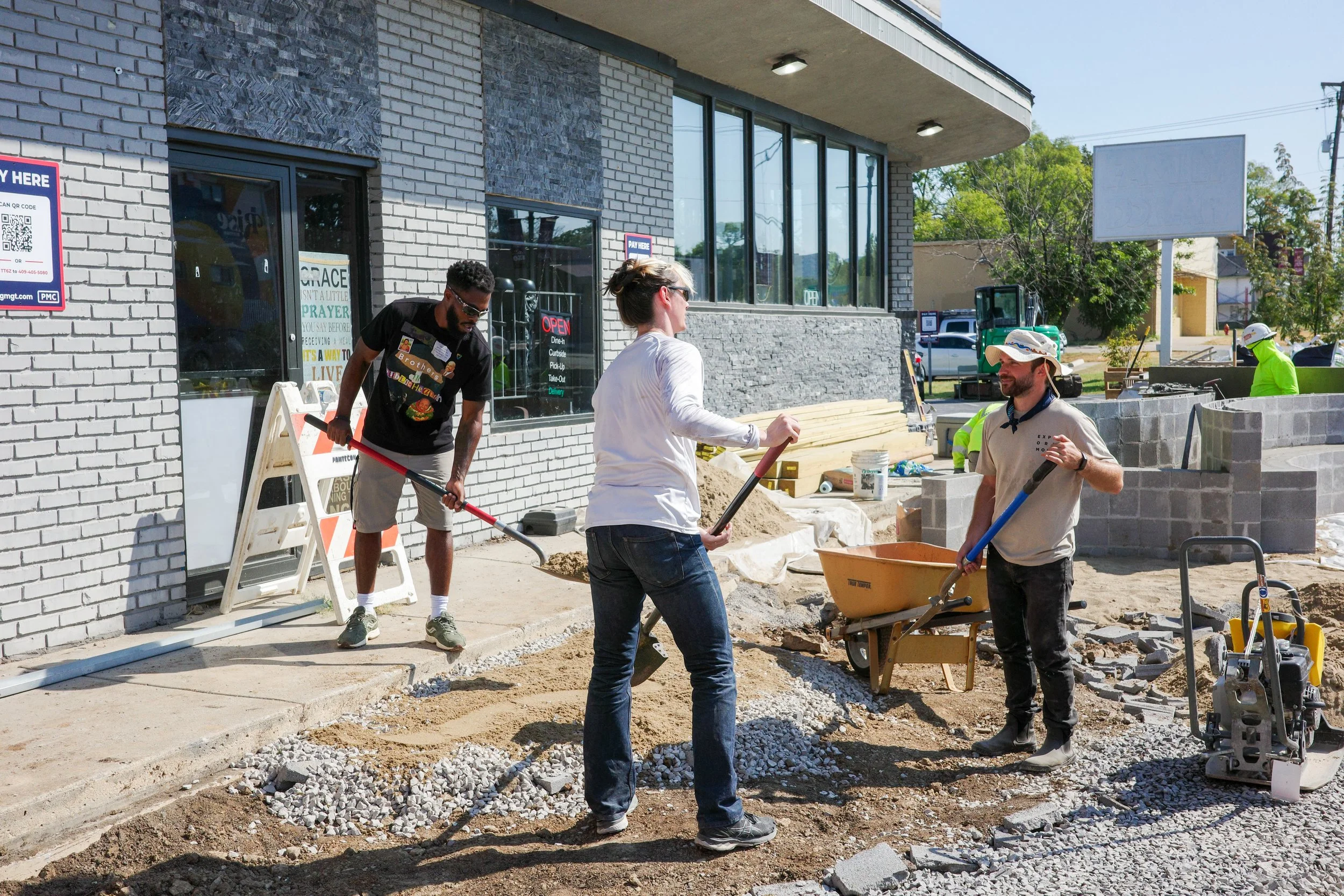 KingdomParklet2026_InstallProgress-14.jpg