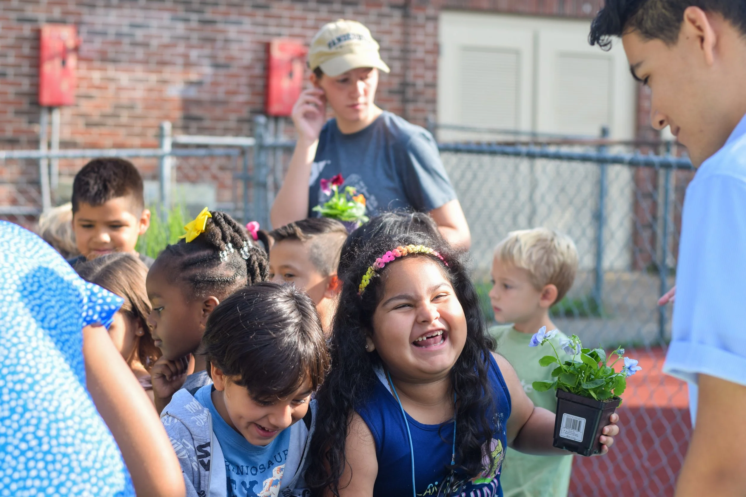 9-9_Aventura_Planting-28.jpg
