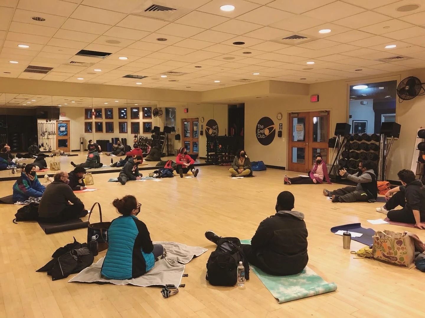 What would we do without our &ldquo;Missed Connections&rdquo; production sponsor, @theenergyclub ?! We usually rehearse at their awesome outdoor space, but they squeezed our rehearsal with @taracariaso indoors on this rainy, windy Saturday. 

Locally