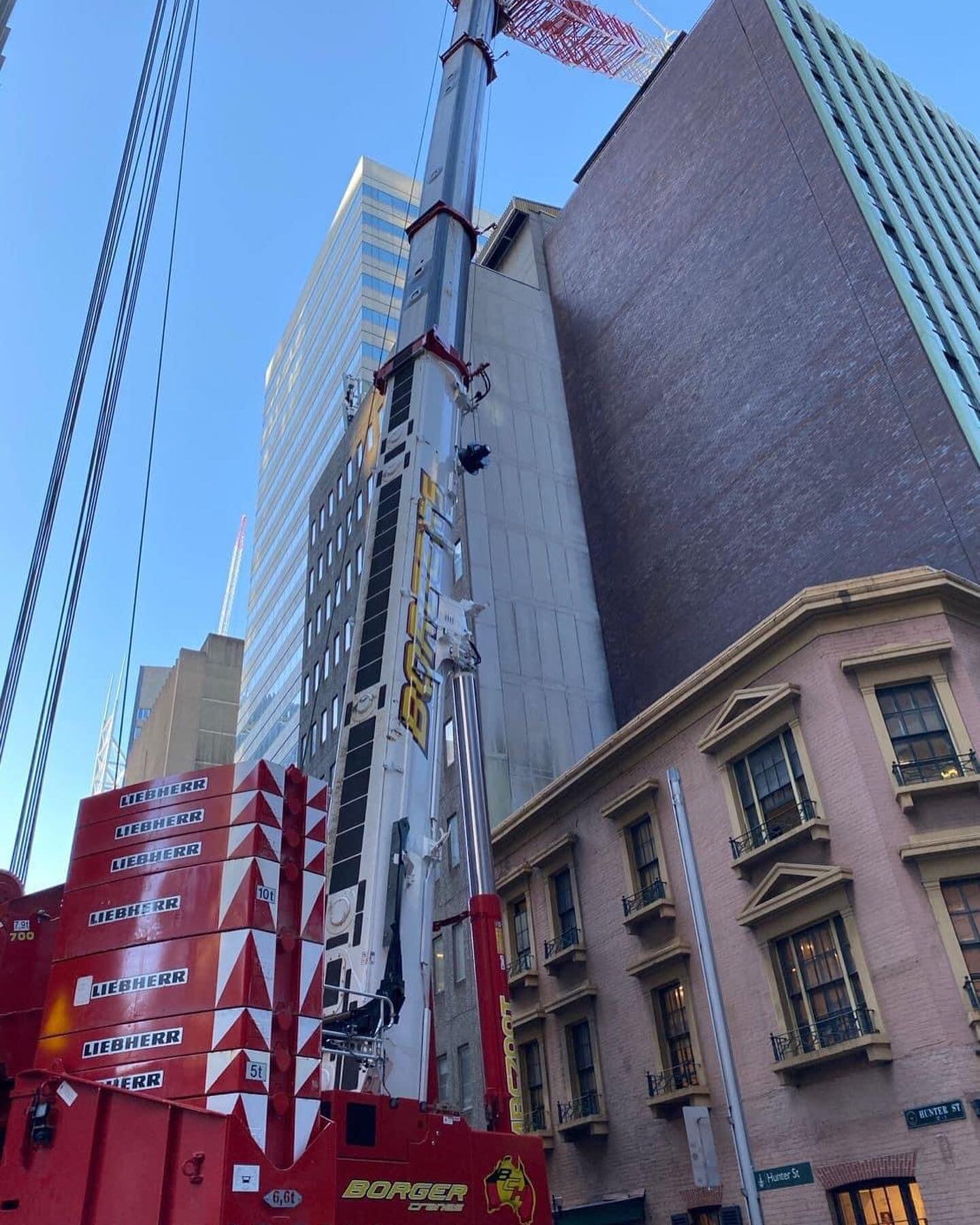 Impressively led by our Project Manager Tyson Peacock, Reds Global have successfully erected 2x CTL 430&rsquo;s simultaneously on Hunter Street in Sydneys CBD for MANN GROUP over the weekend. 

A joint effort of the coordination of 50 trucks, 650t mo