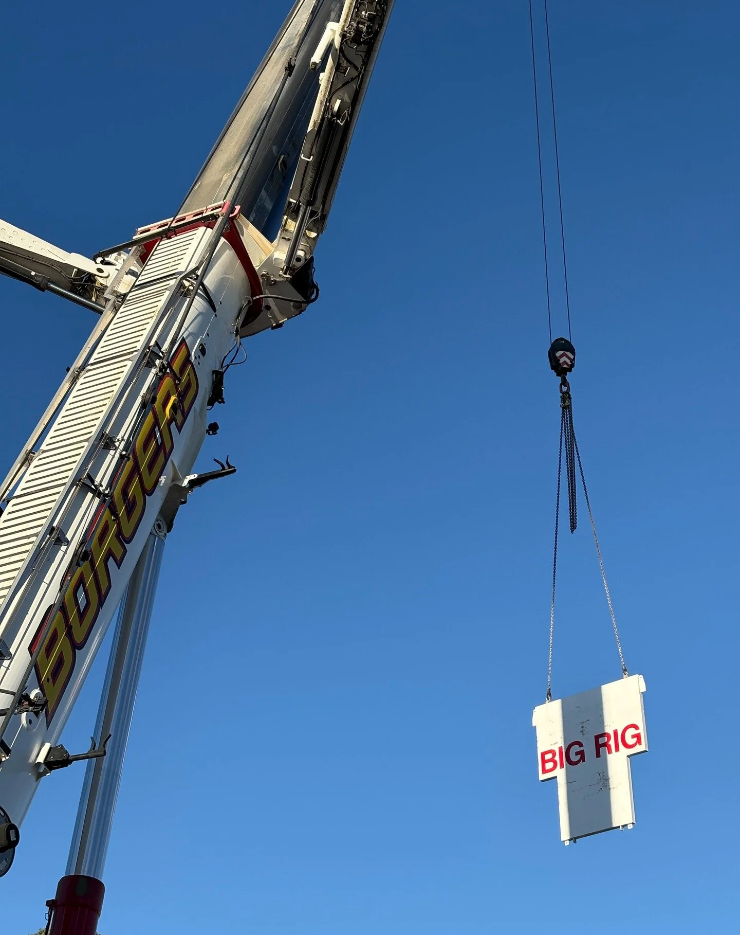 Reds Global is proud to announce the successful dismantling of the MK760 tower crane on the Sydney Metro West &ndash; Western Tunnelling Package. 
 
This complex operation at the project's Clyde Dive worksite involved precision planning and execution