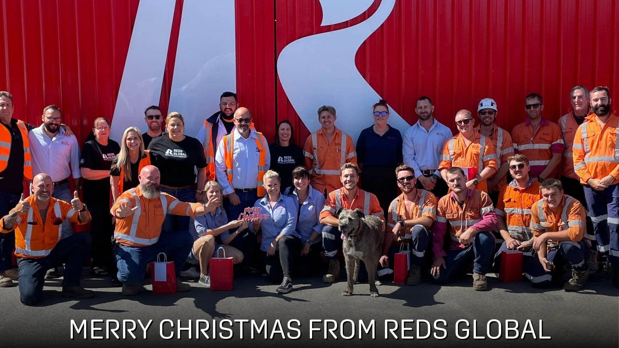 𝗠𝗲𝗿𝗿𝘆 𝗖𝗵𝗿𝗶𝘀𝘁𝗺𝗮𝘀 𝗳𝗿𝗼𝗺 𝗥𝗲𝗱𝘀 𝗚𝗹𝗼𝗯𝗮𝗹 

As the year draws to a close, we want to thank our incredible team, clients, and partners for your trust and support. Your dedication and collaboration have helped us achieve great things