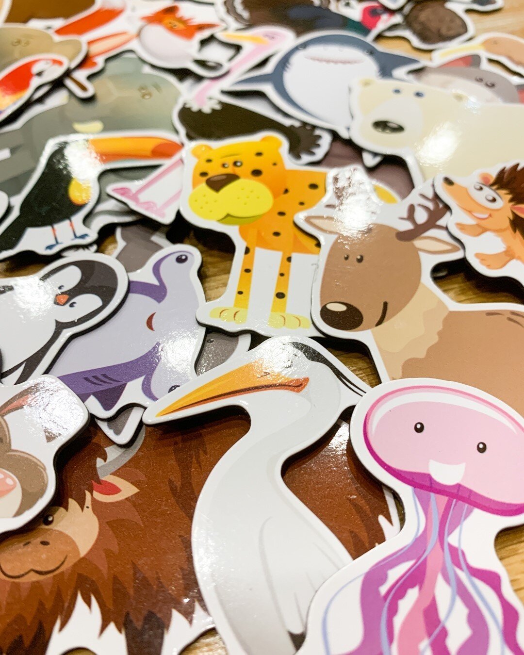 Psst... here's a sneak peek at the big surprises we have coming soon for you. Keep watching this space!⁠
⁠.
.
.
#homedecor #magnets #educational #STEM #interiordecor #familytime #playathome #childhoodunplugged #learningthroughplay #makelearningfun #k