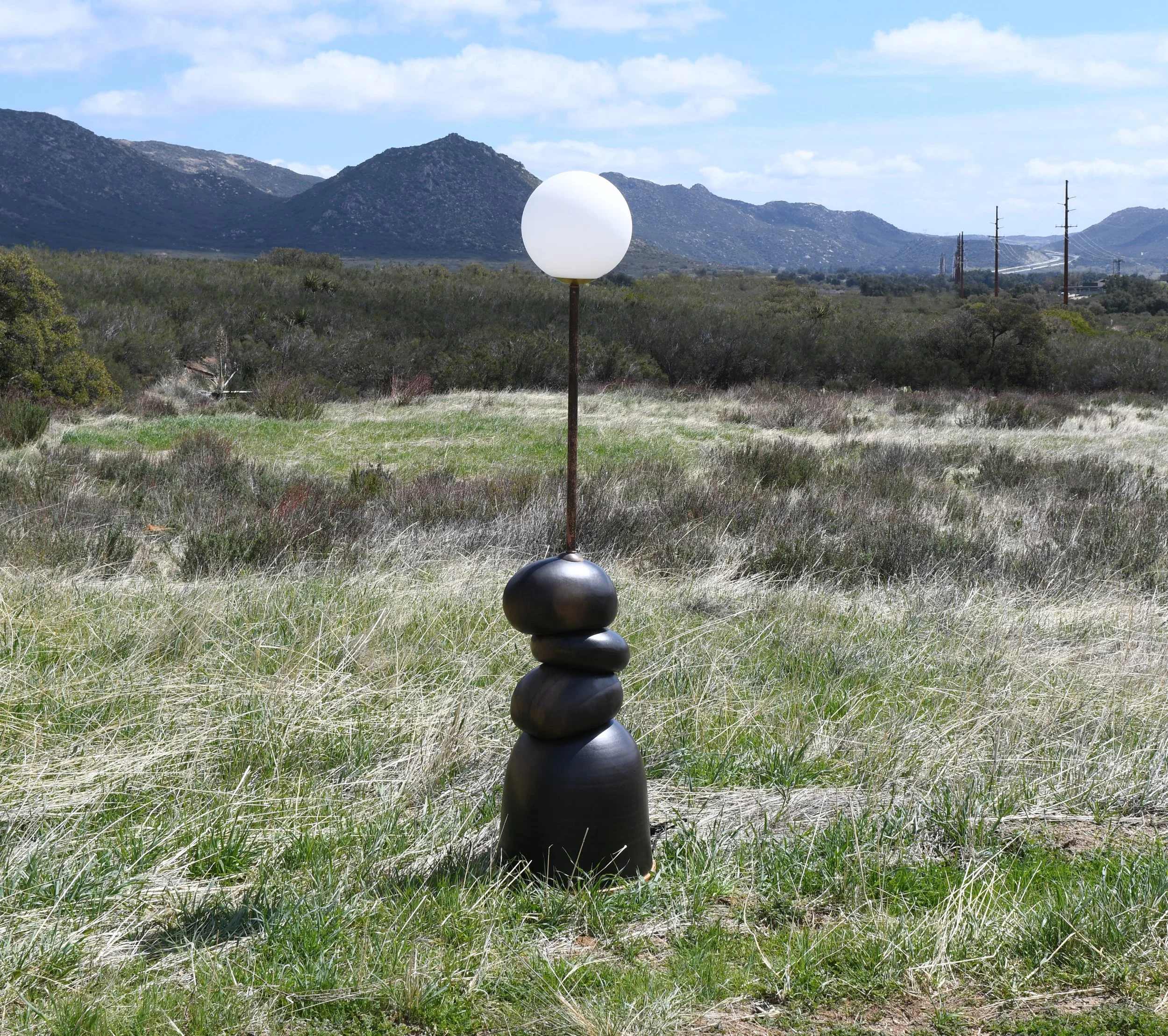 BlackStackLamp_01.jpg