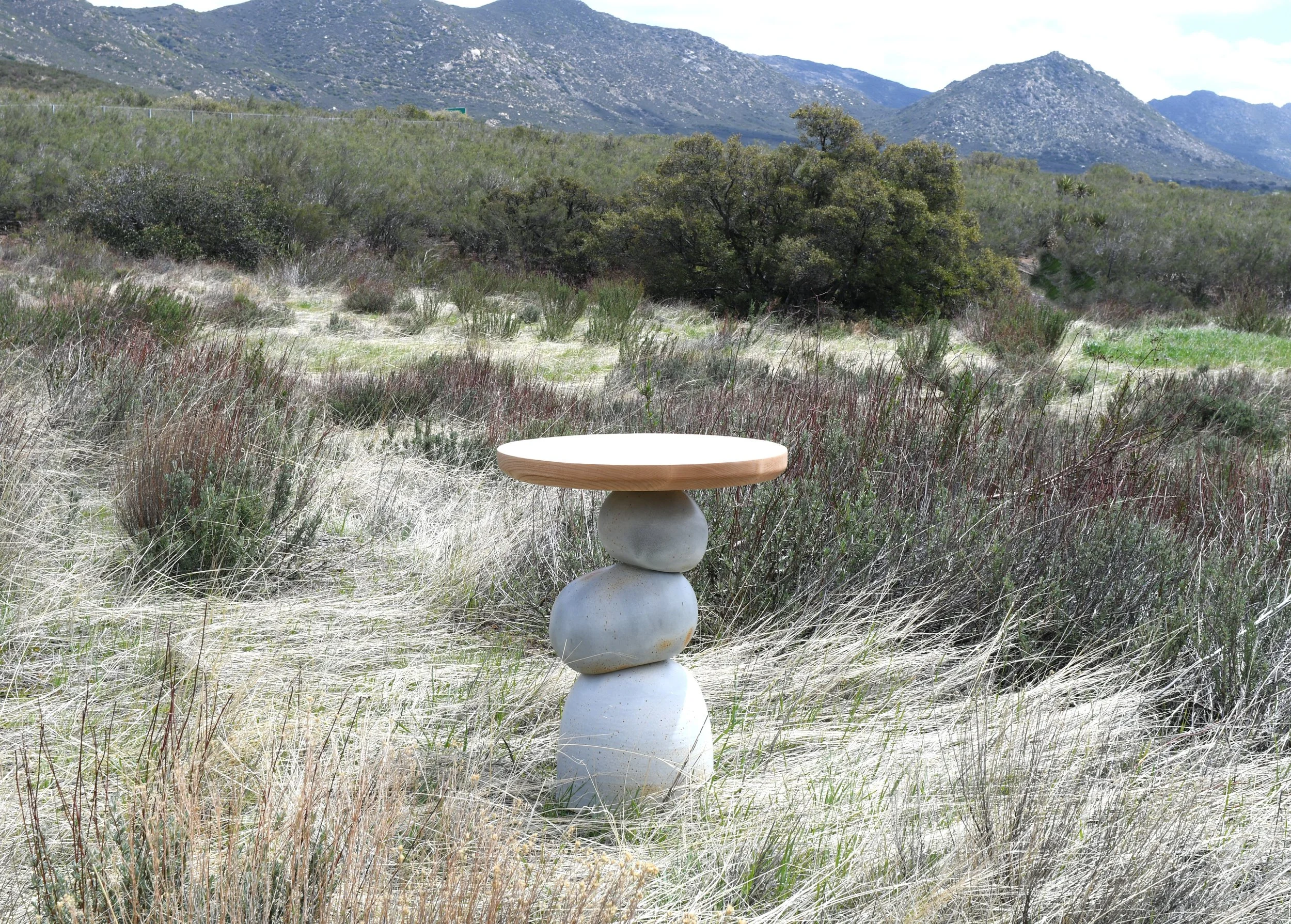 WhiteStack_02.jpg