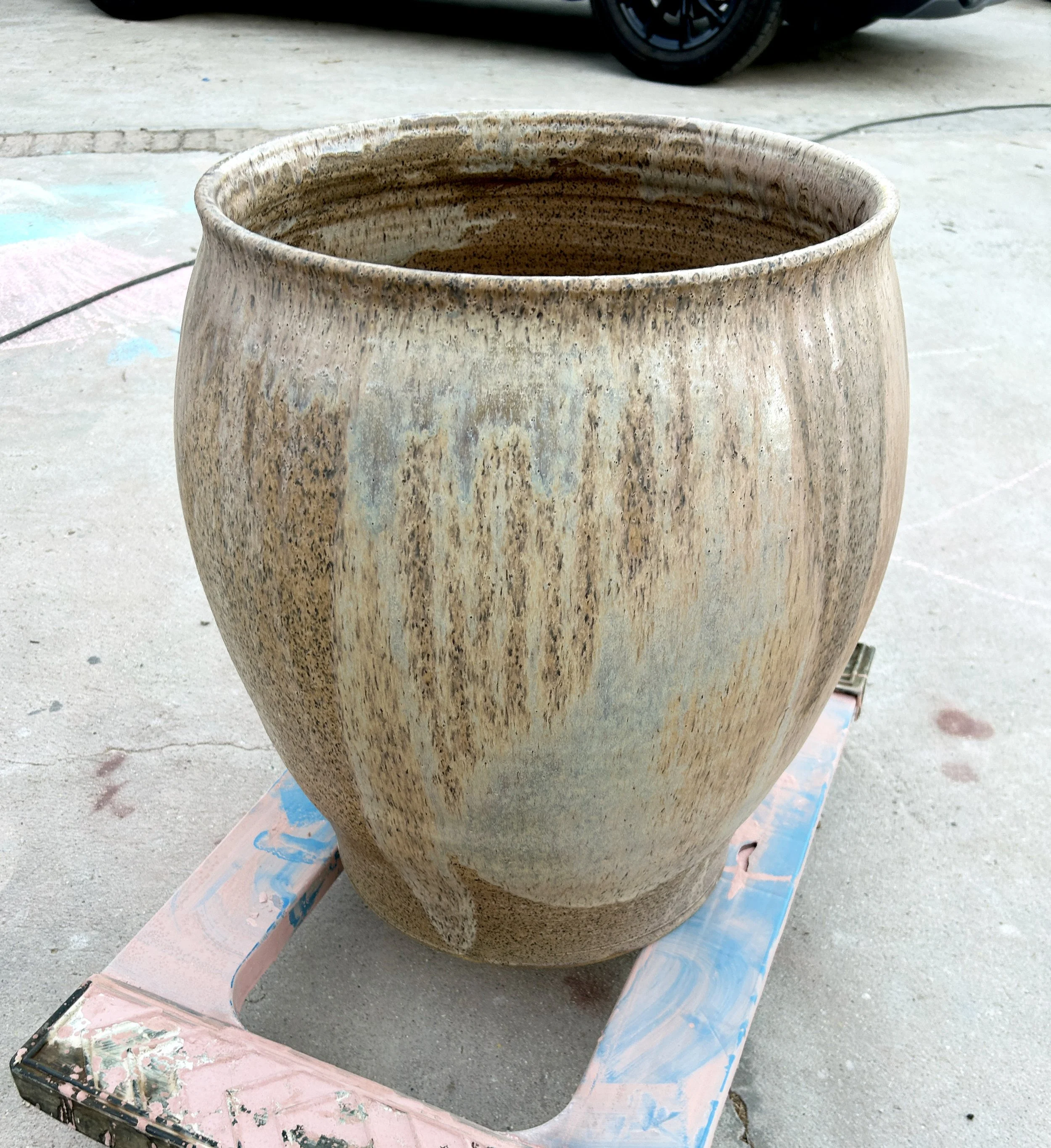LargePlanter2025.jpg