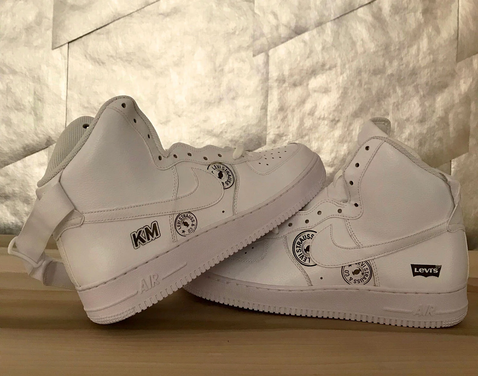 LEVI'S X NIKE
