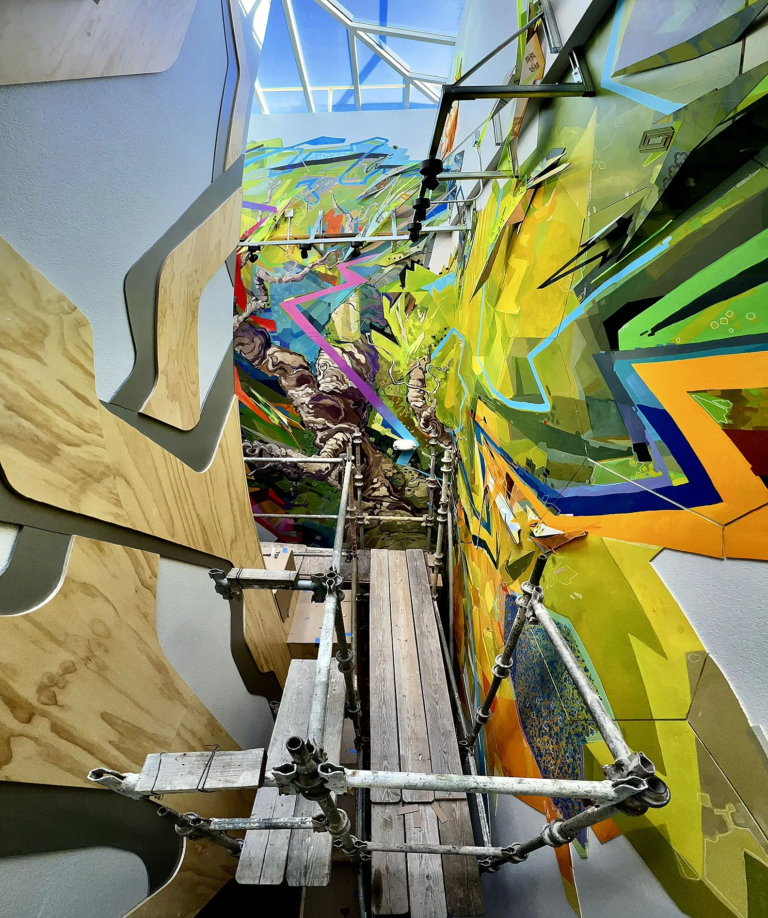 GOOGLE QUANTUM III - STAIRCASE