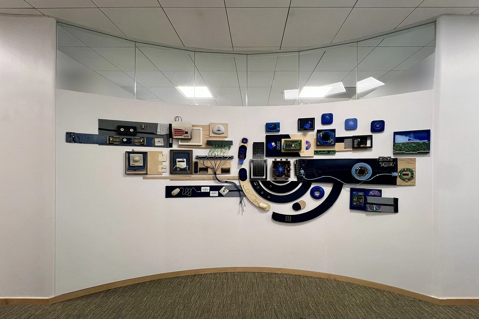 GAP INC (wall 1)