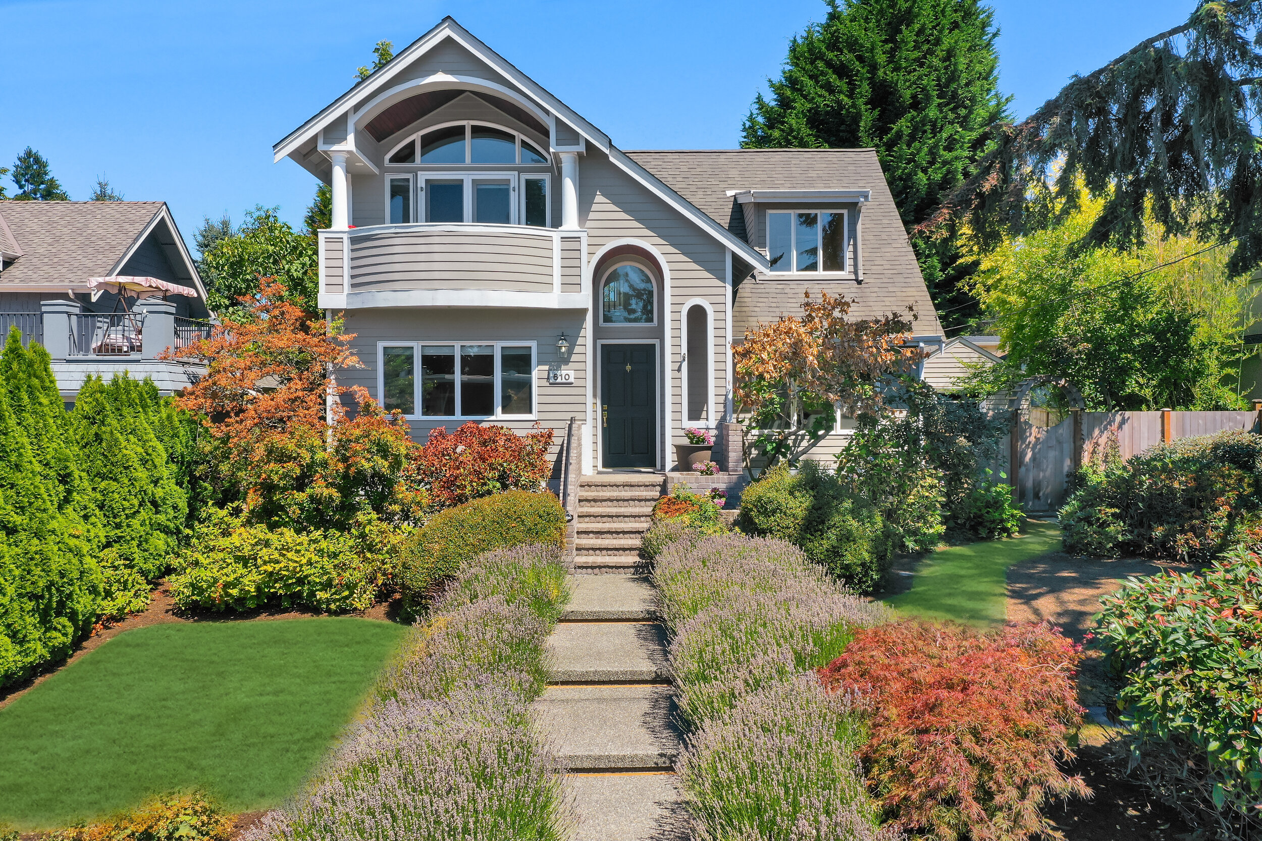 610 13th Ave W, Kirkland | Sold for $2,300,000 | Buyer Represented