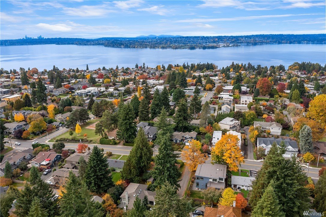 1513 3rd Place, Kirkland | Sold for $1,450,000 | Buyer Represented