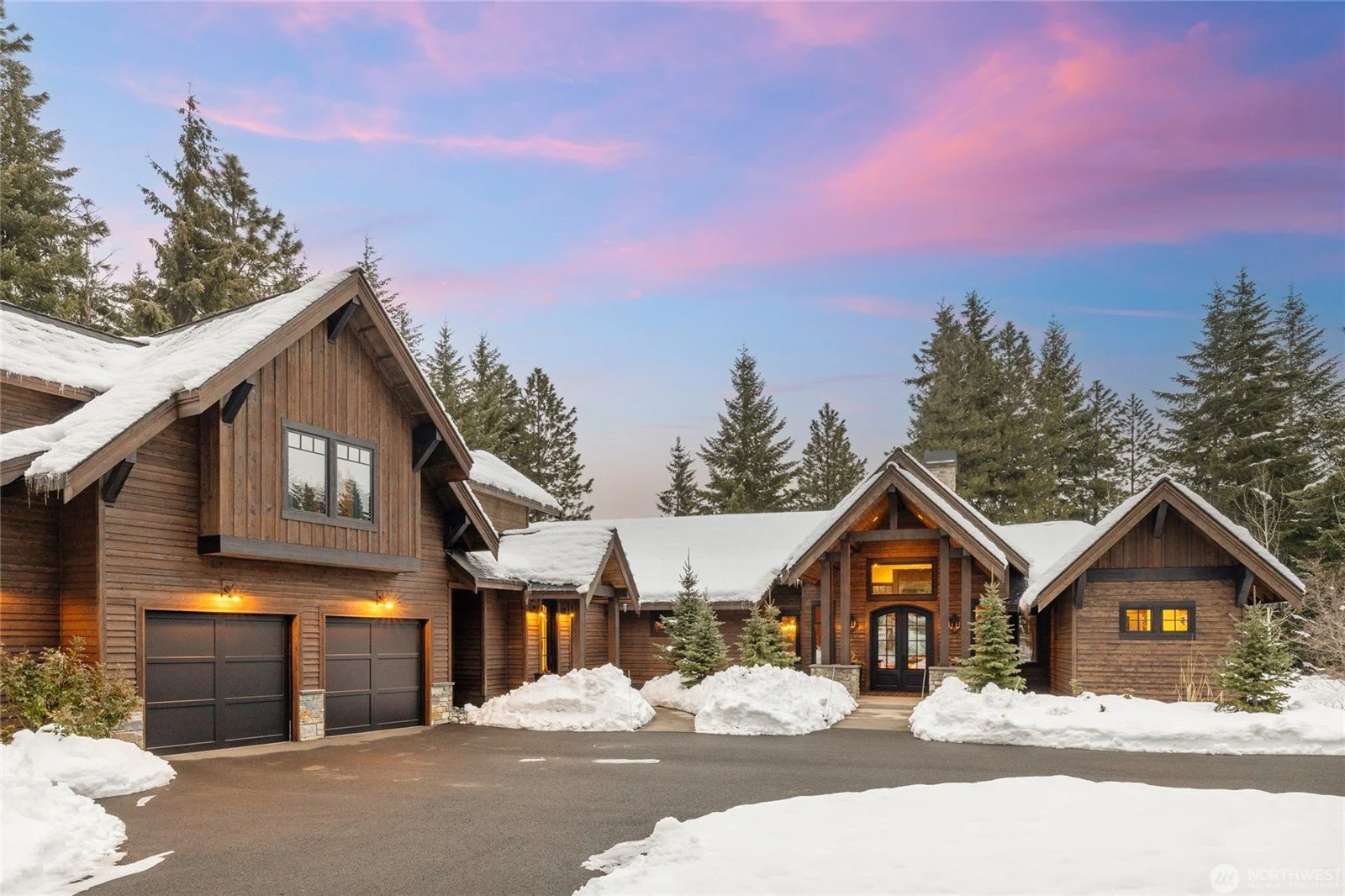 Tee Haven Retreat | $2,850,000