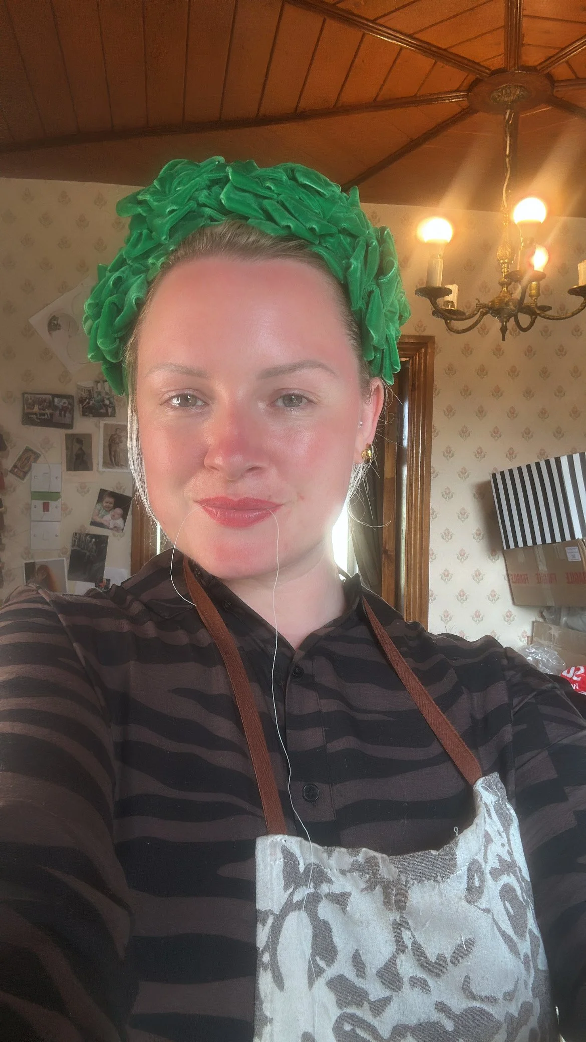 Wild card Green velvet rose crown