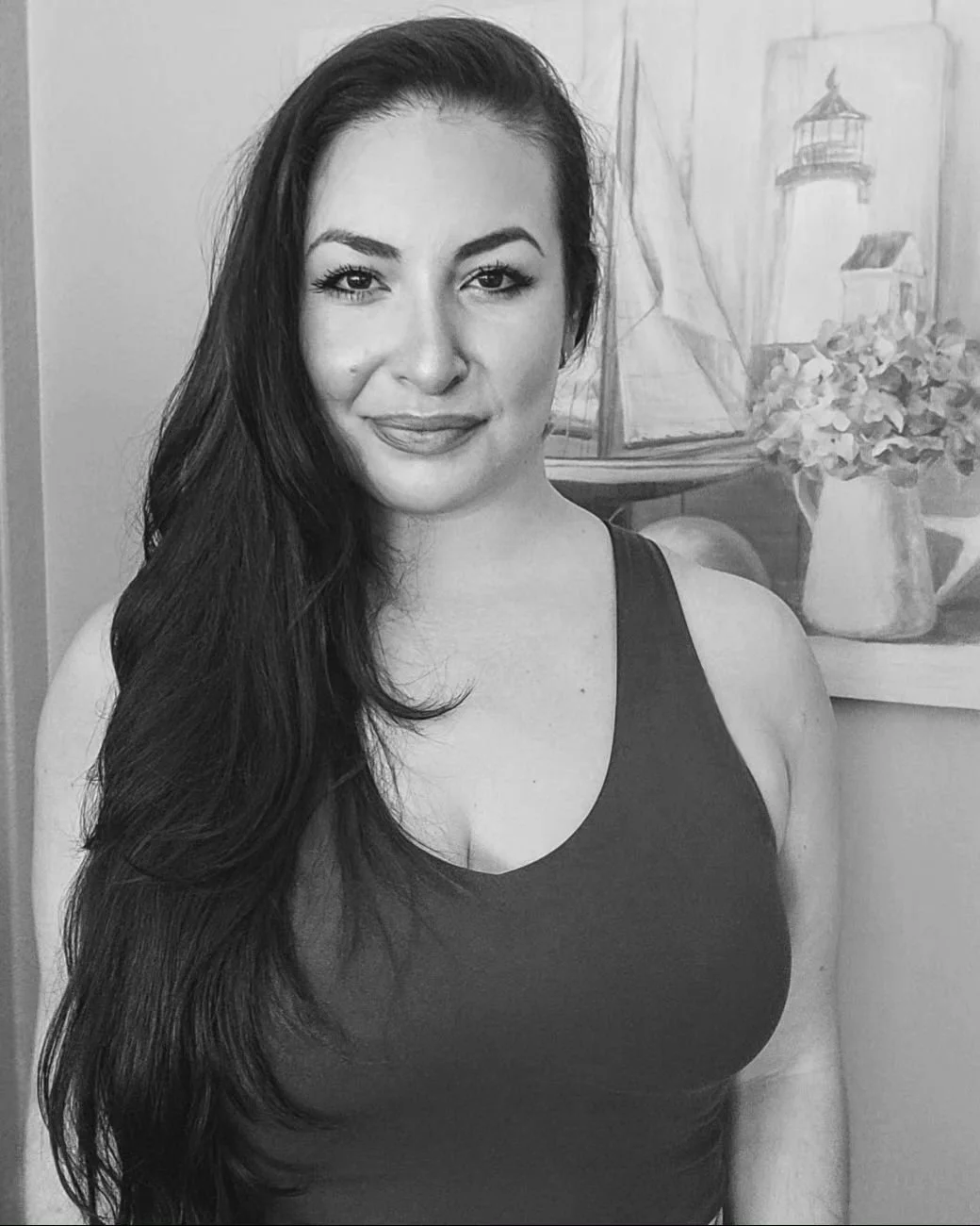 Hello, ghouls and goblins! 👻 I&rsquo;m Jessica, your friendly neighborhood massage therapist, here to help you feel boo-tifully restored! 

With over 10 years of experience, I&rsquo;m here to chase away the aches and pains haunting your body. Whethe