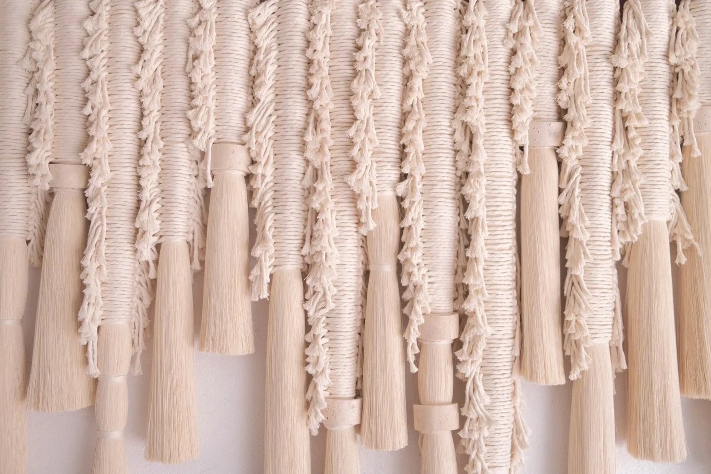 Ready for her close up&hellip; rich smooth fiber, a textural flare, and travertine is an unmatched recipe❤️&zwj;🔥.