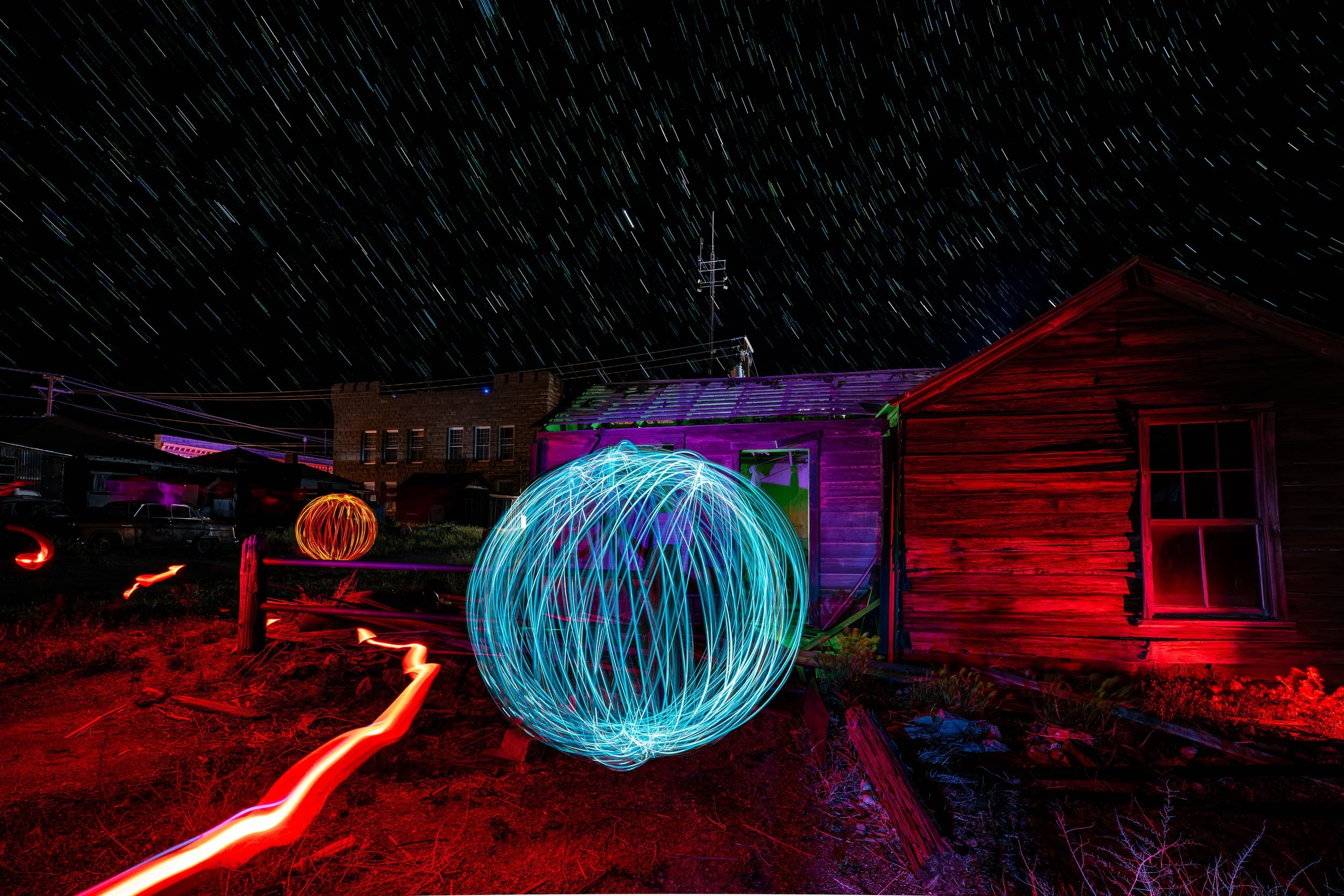 Star shower and aliens in Goldfield